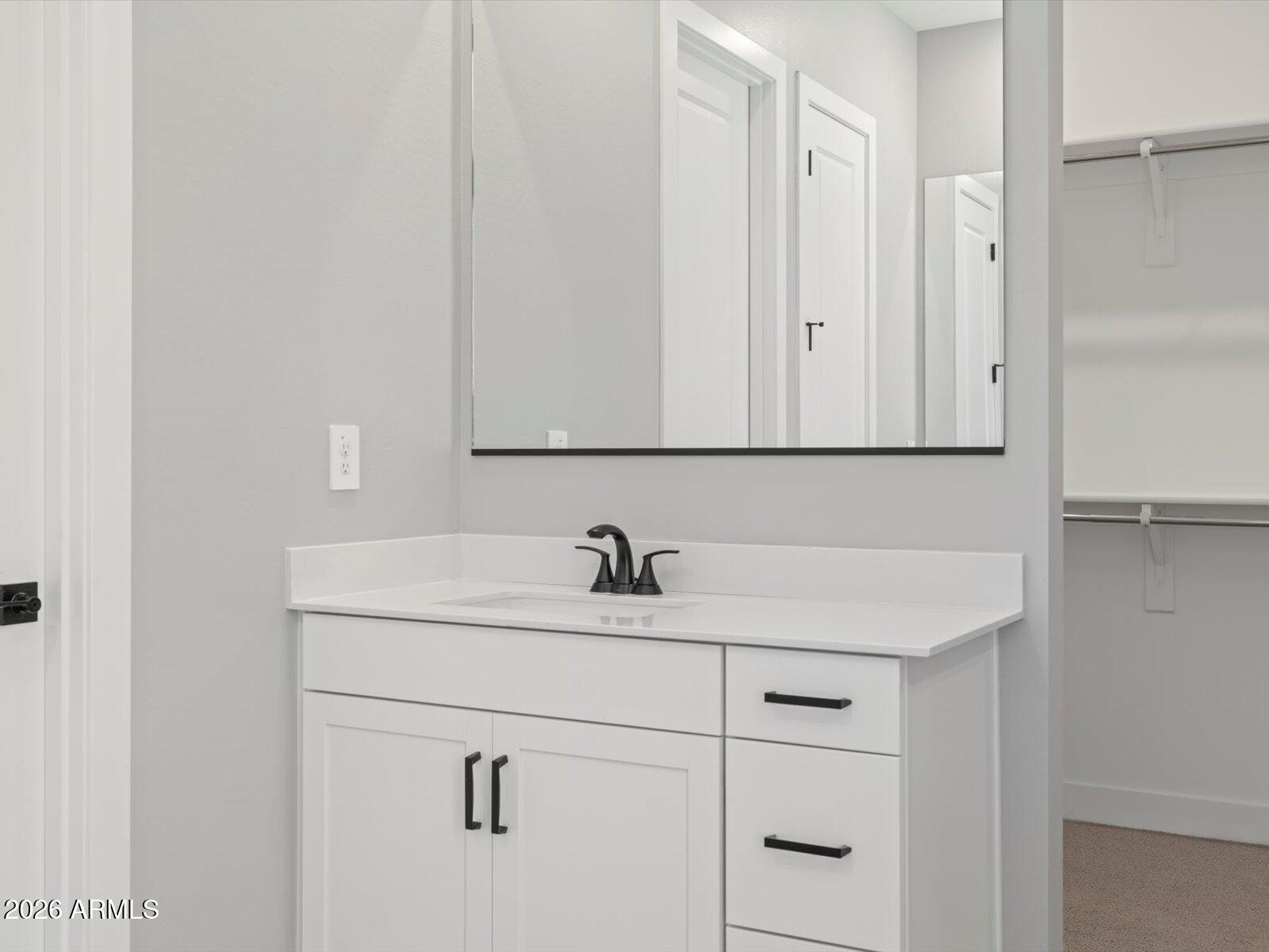 BLOSSOM ROCK PHASE 3 - Residential