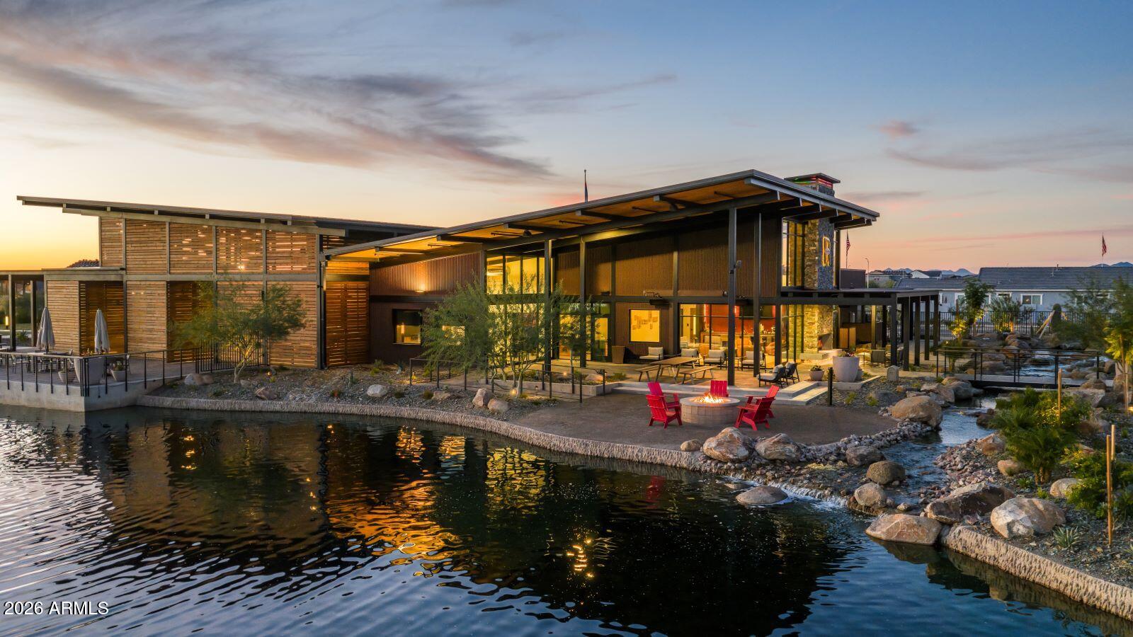BLOSSOM ROCK PHASE 3 - Residential