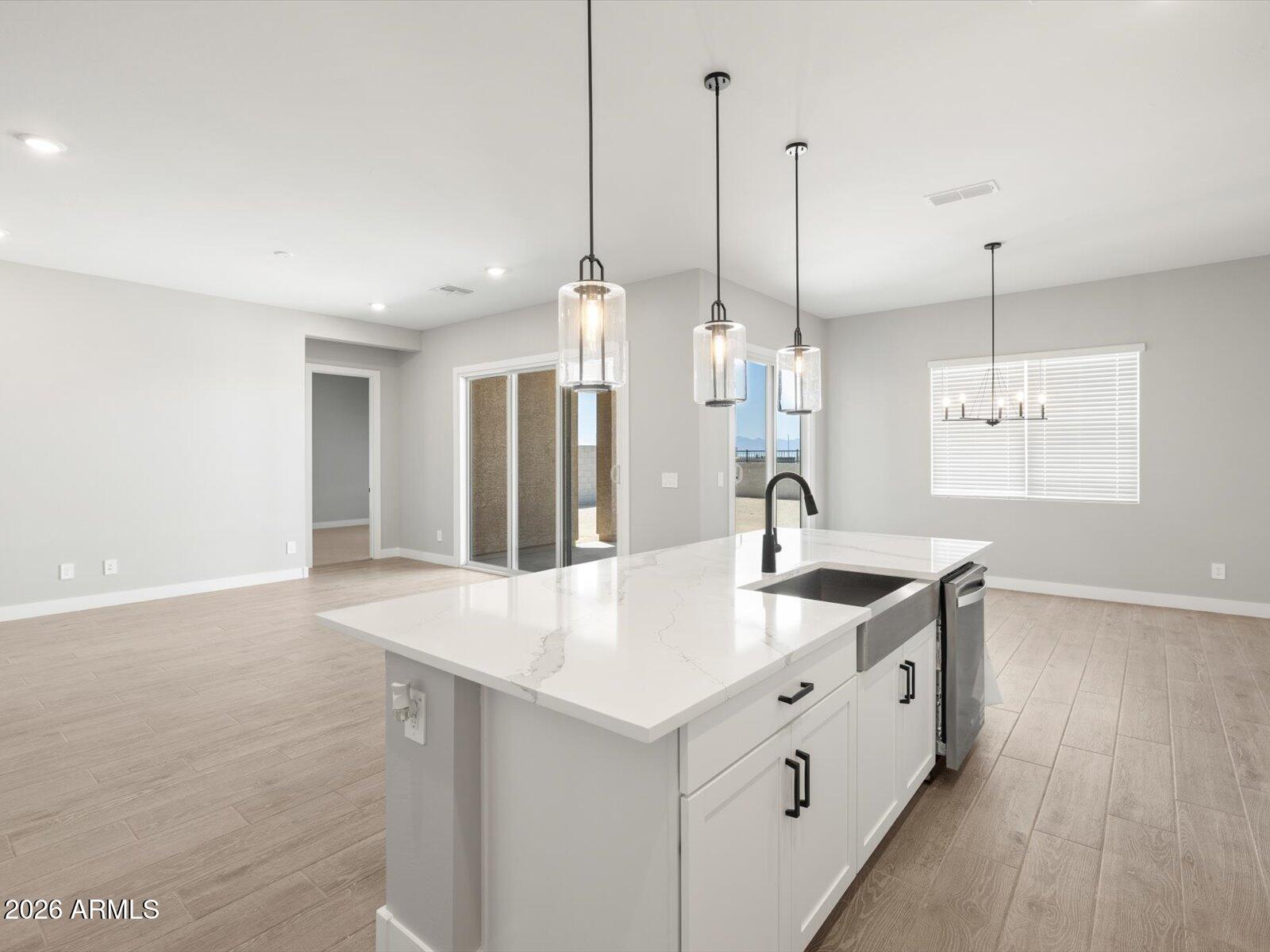 BLOSSOM ROCK PHASE 3 - Residential
