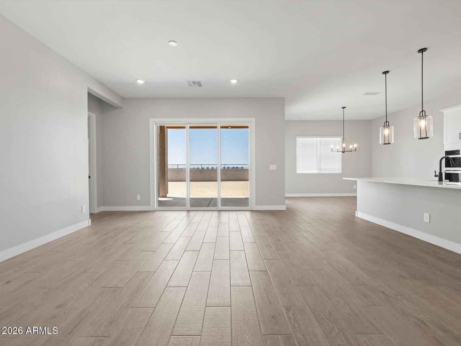 BLOSSOM ROCK PHASE 3 - Residential