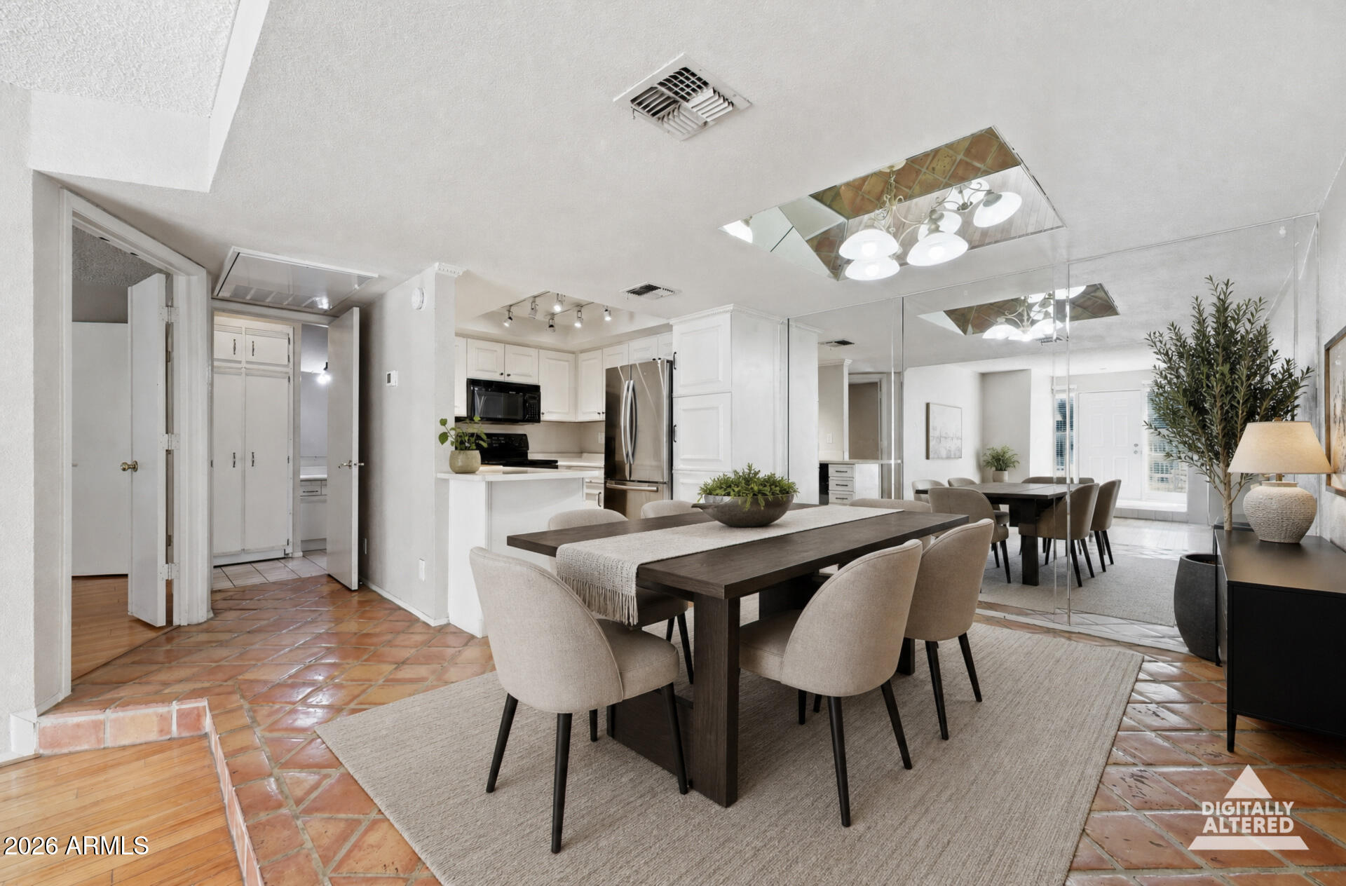 MOUNTAIN PARK CONDOMINIUMS UNIT 111-128 211-228 - Residential