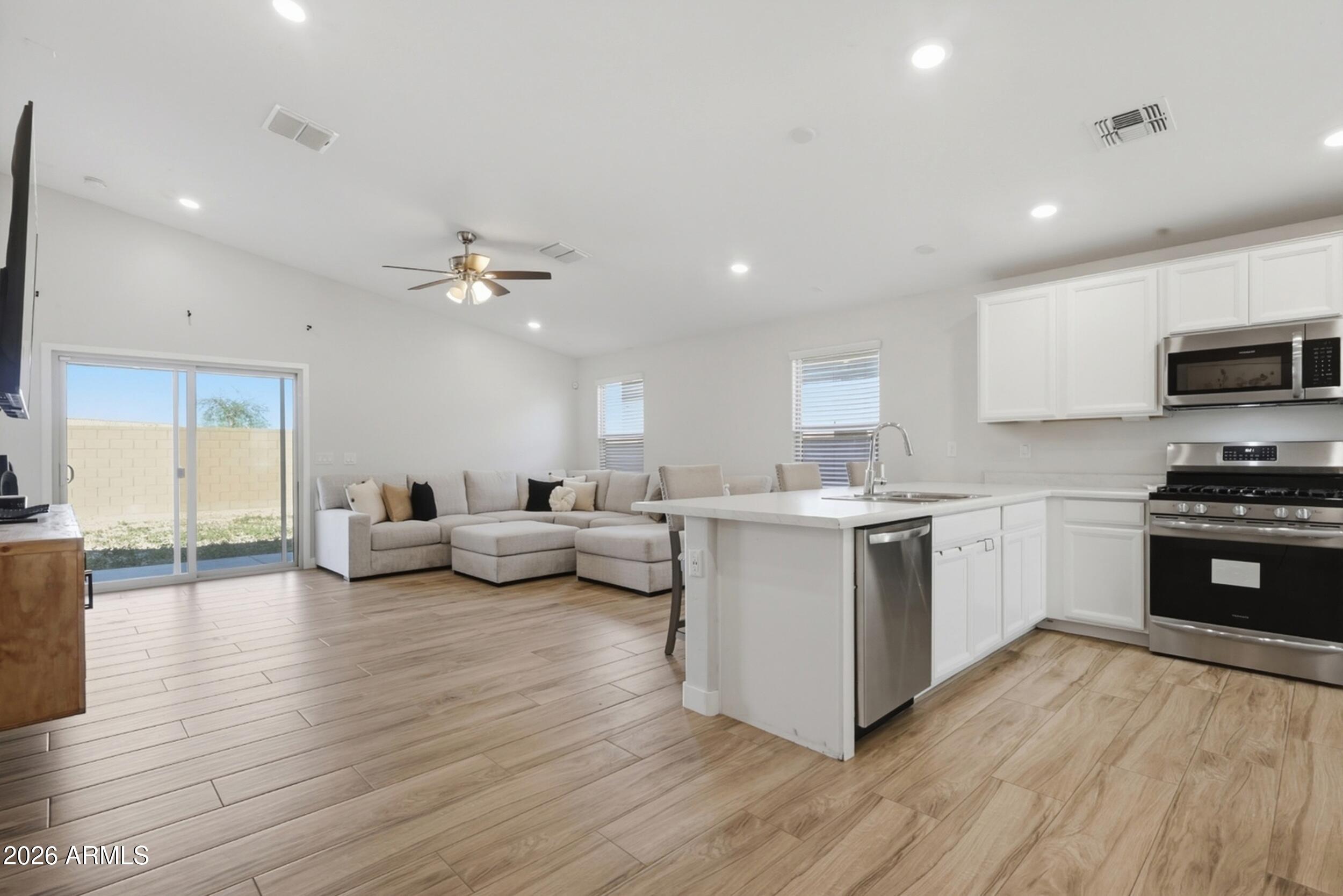 SUNSET FARMS UNIT 12A - Residential