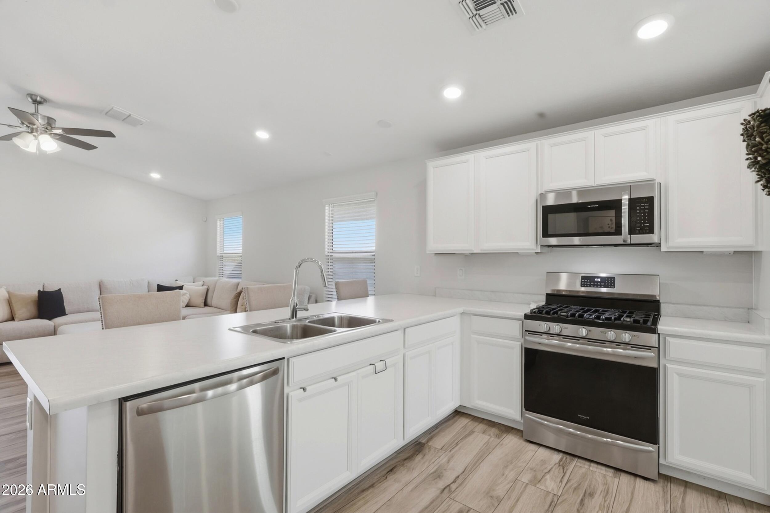 SUNSET FARMS UNIT 12A - Residential