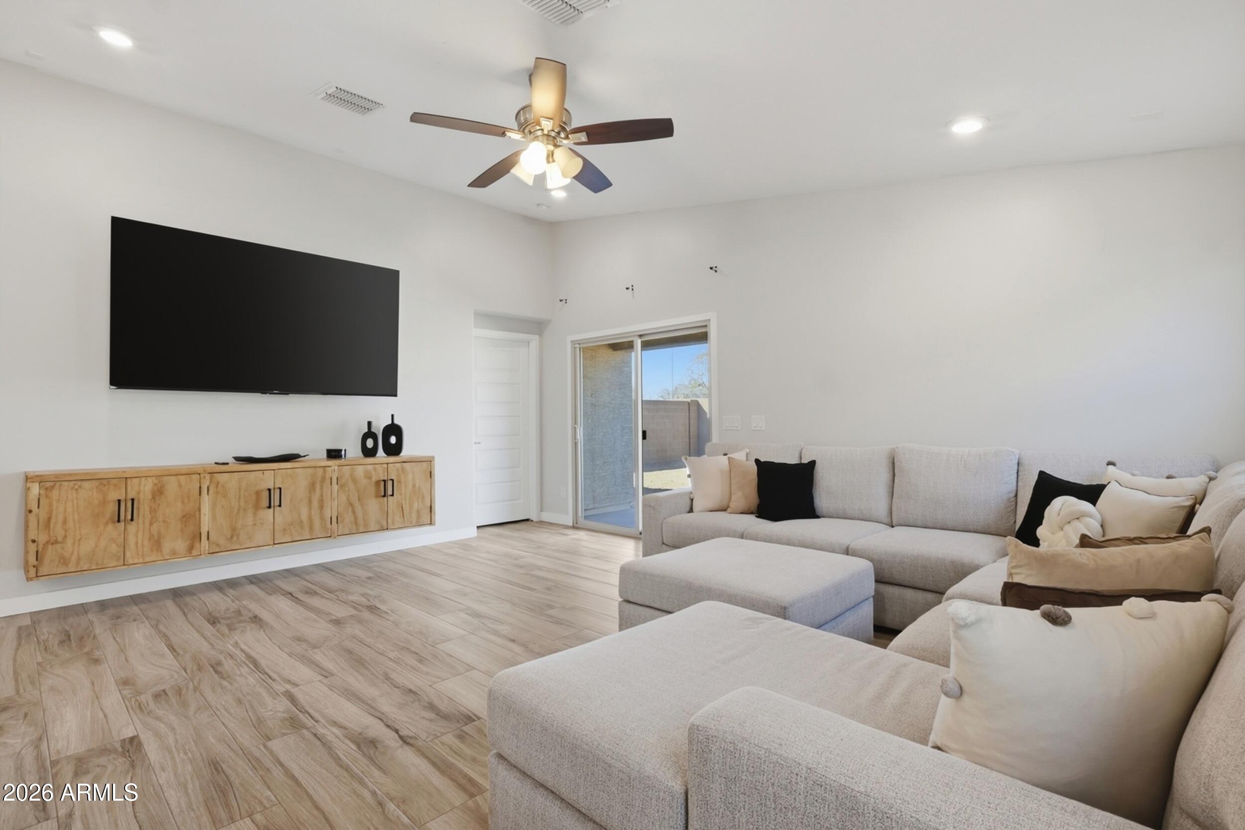 SUNSET FARMS UNIT 12A - Residential