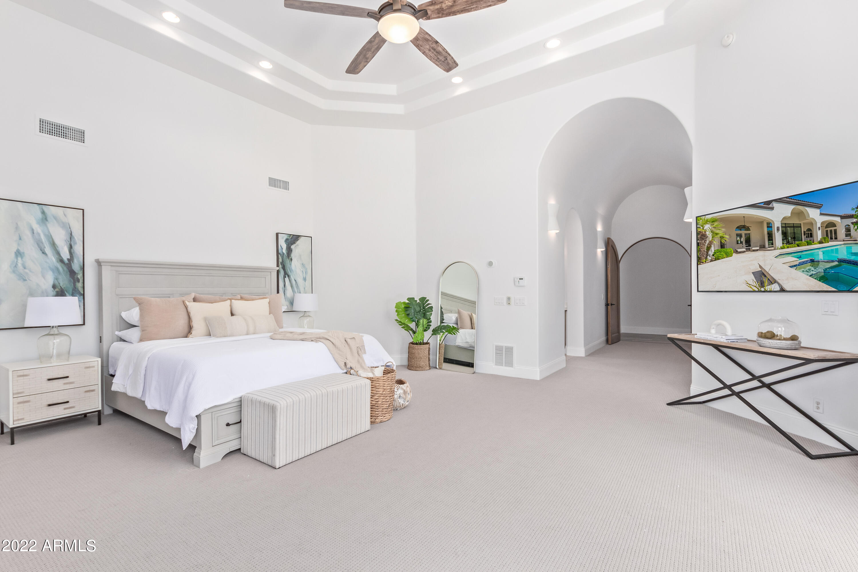 MERRILL CANTATIERRA LOT 1-49 PUT STS IND BEND WASH - Residential