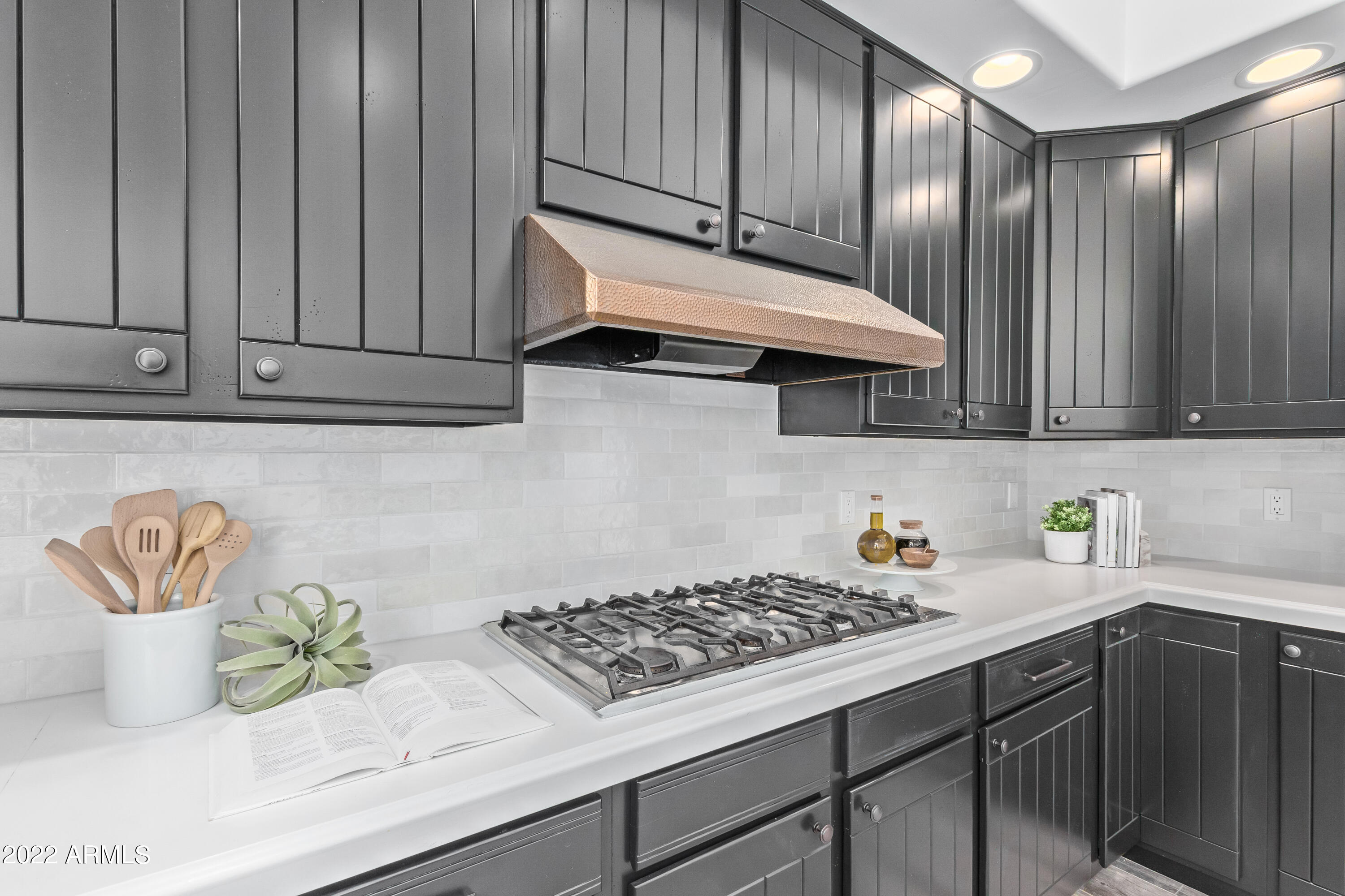 MERRILL CANTATIERRA LOT 1-49 PUT STS IND BEND WASH - Residential