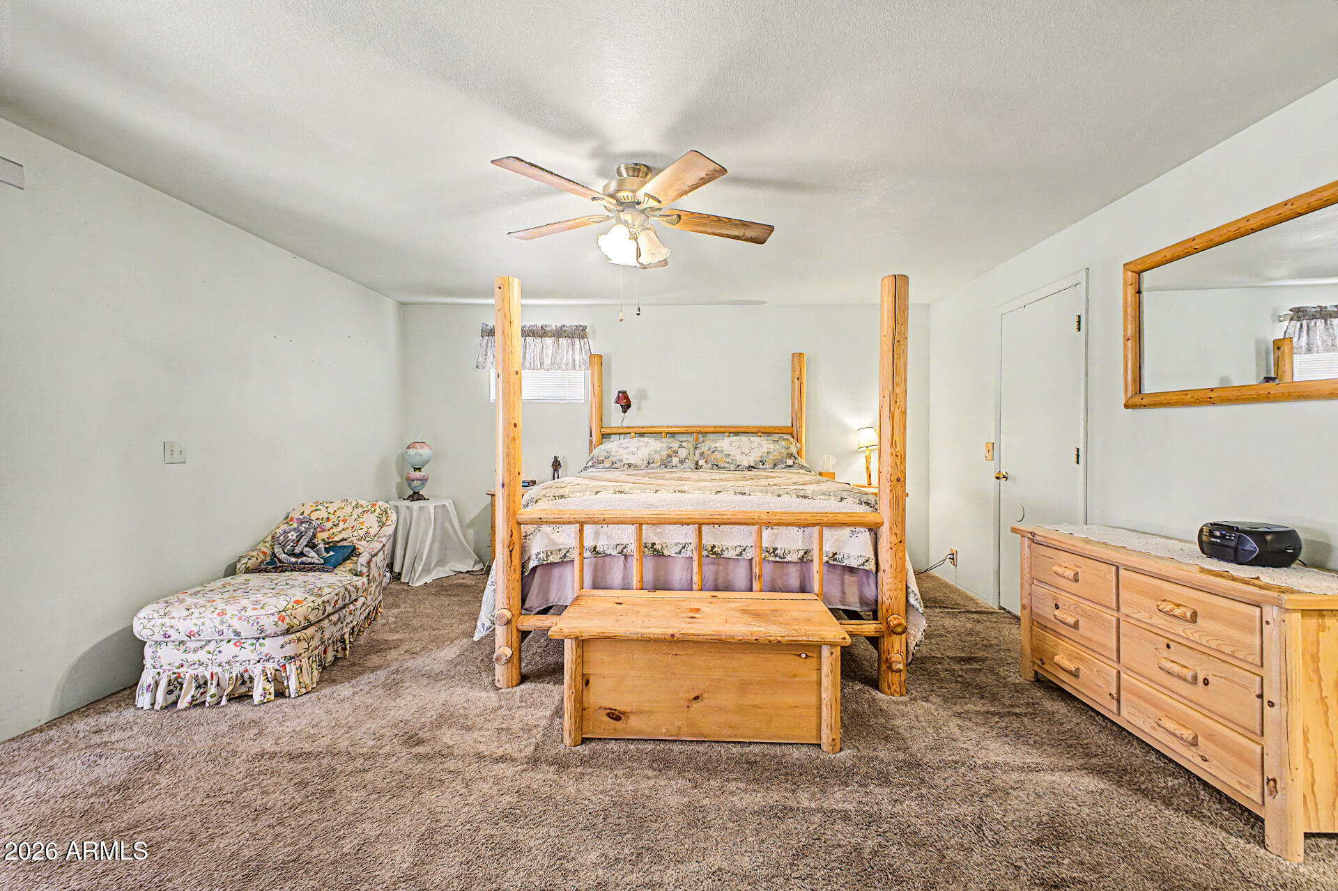 KNOLLS ESTATES LOTS 1-13 48-61 TR A - Residential