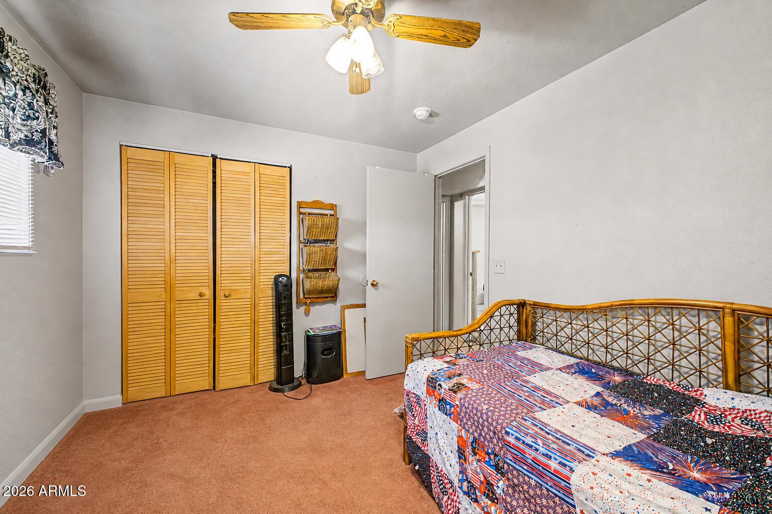 KNOLLS ESTATES LOTS 1-13 48-61 TR A - Residential