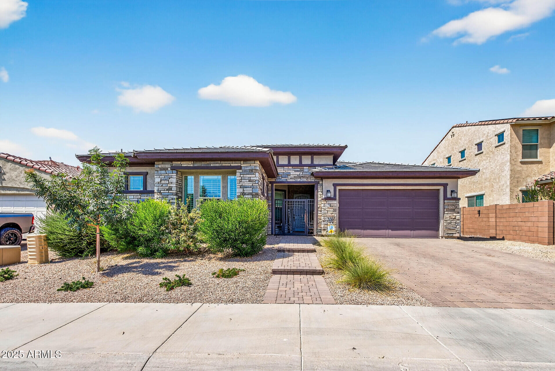 ARROYO SECO NORTH VILLAGE 1 UNIT 2 - Residential Lease