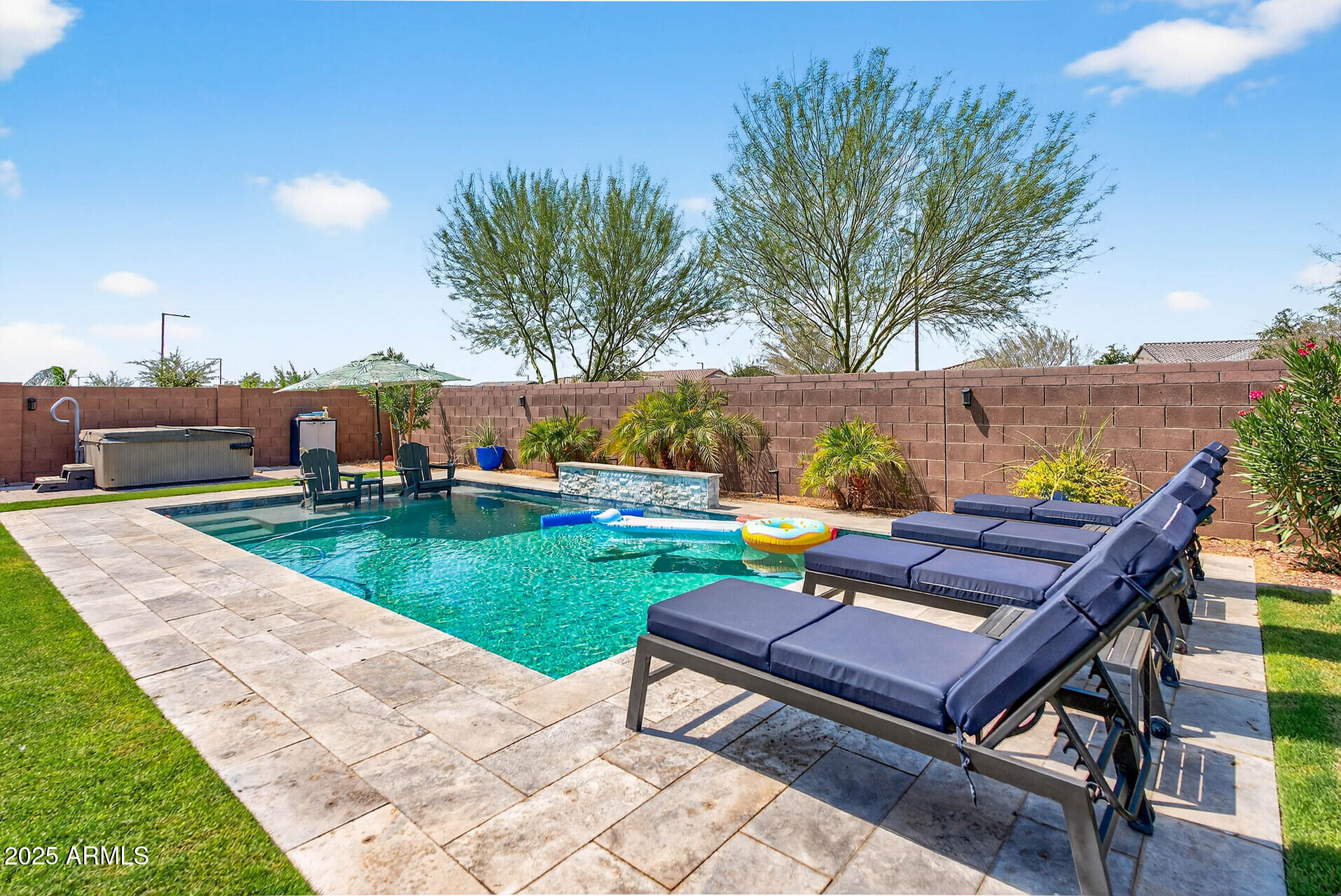 ARROYO SECO NORTH VILLAGE 1 UNIT 2 - Residential Lease