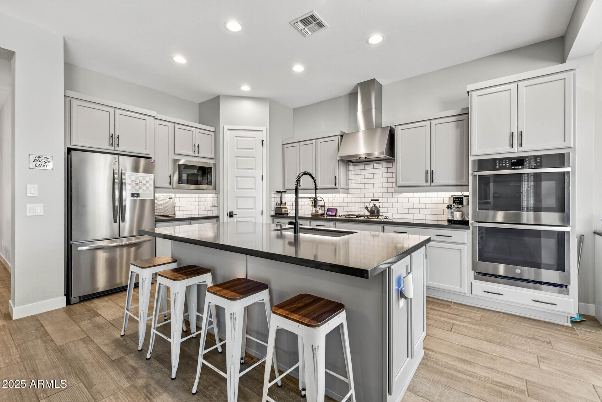 ARROYO SECO NORTH VILLAGE 1 UNIT 2 - Residential Lease