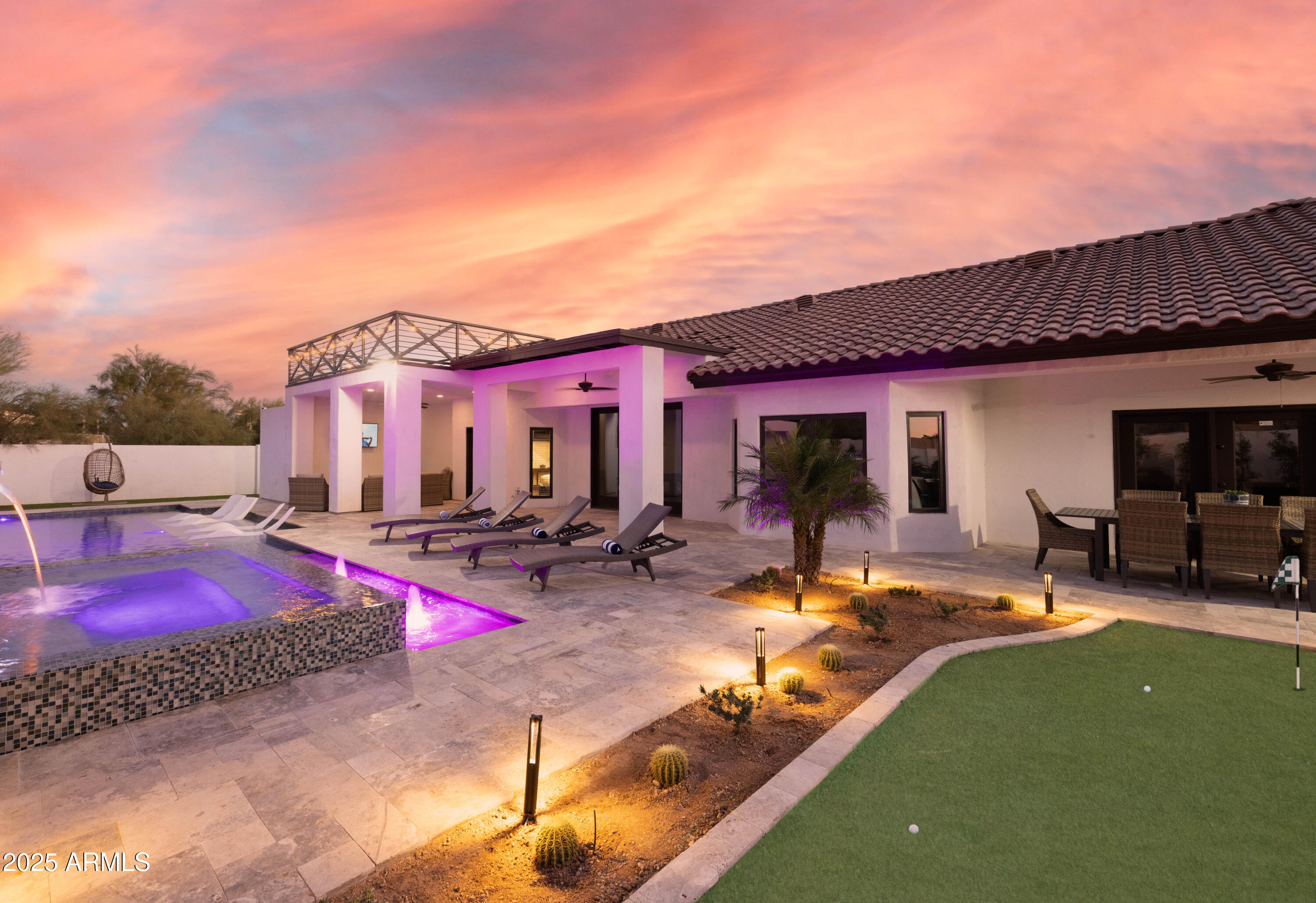 PARADISE HEIGHTS - Residential