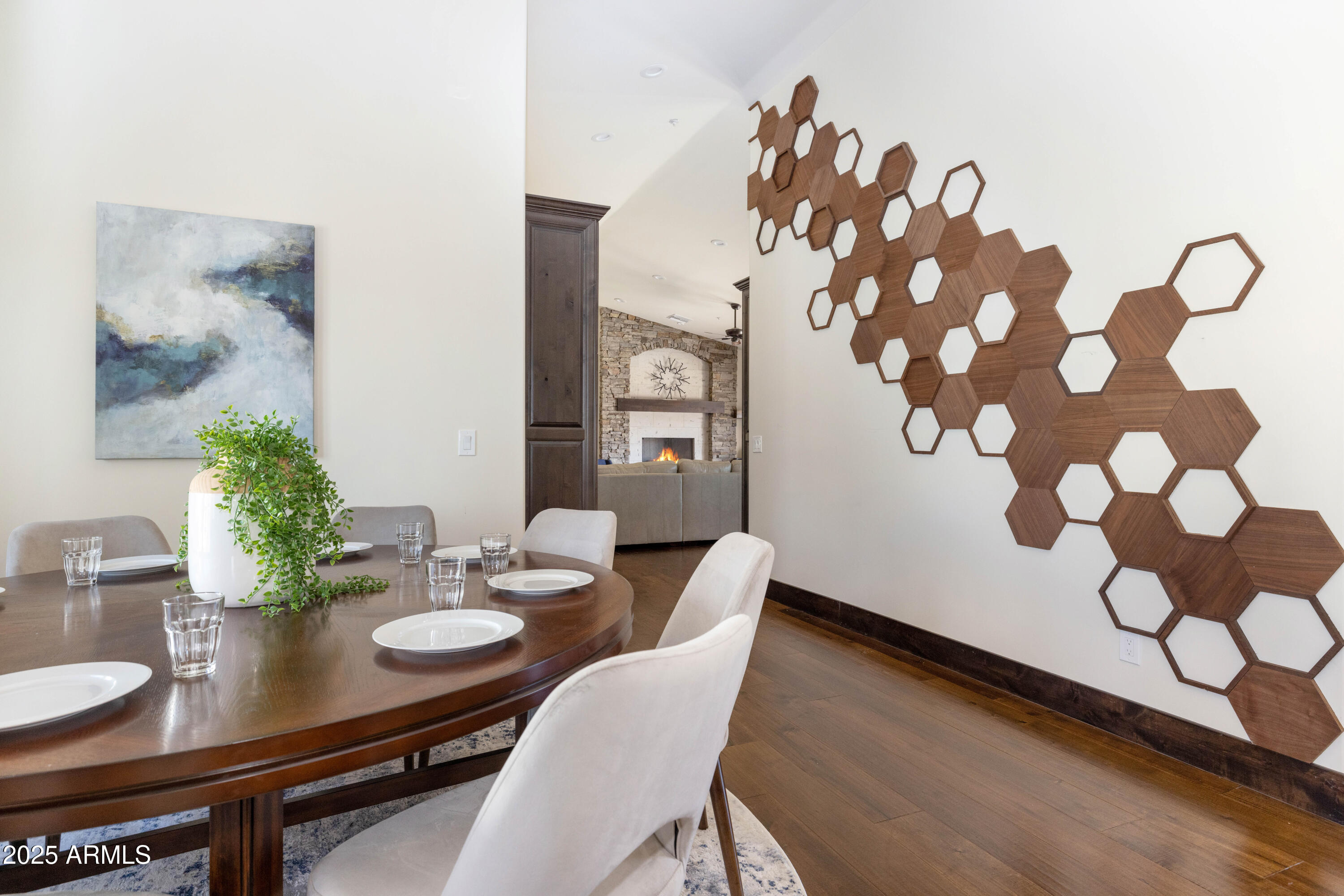 PARADISE HEIGHTS - Residential