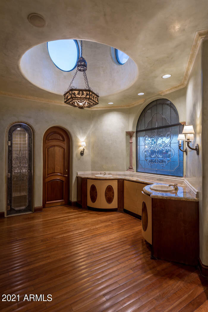 CAMEL DALE PROPERTIES - Residential