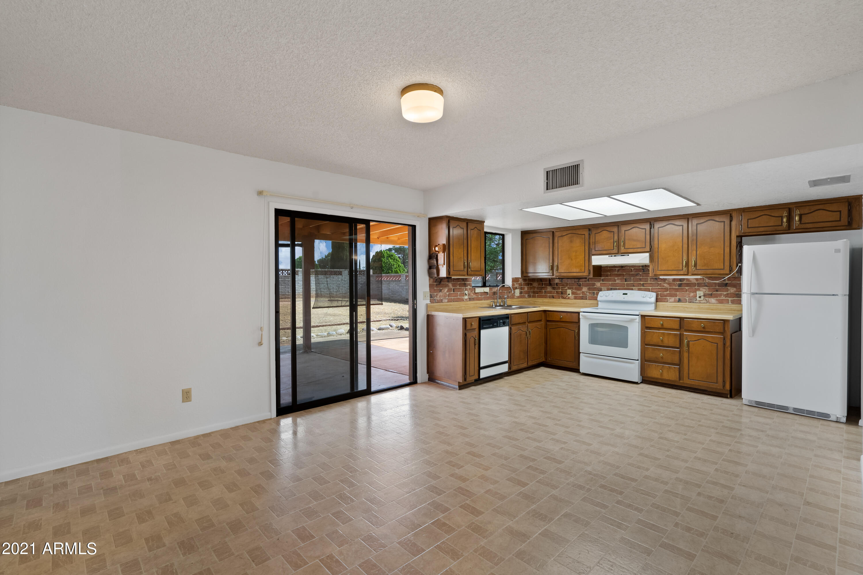 TRACT UNIT 110 - Residential