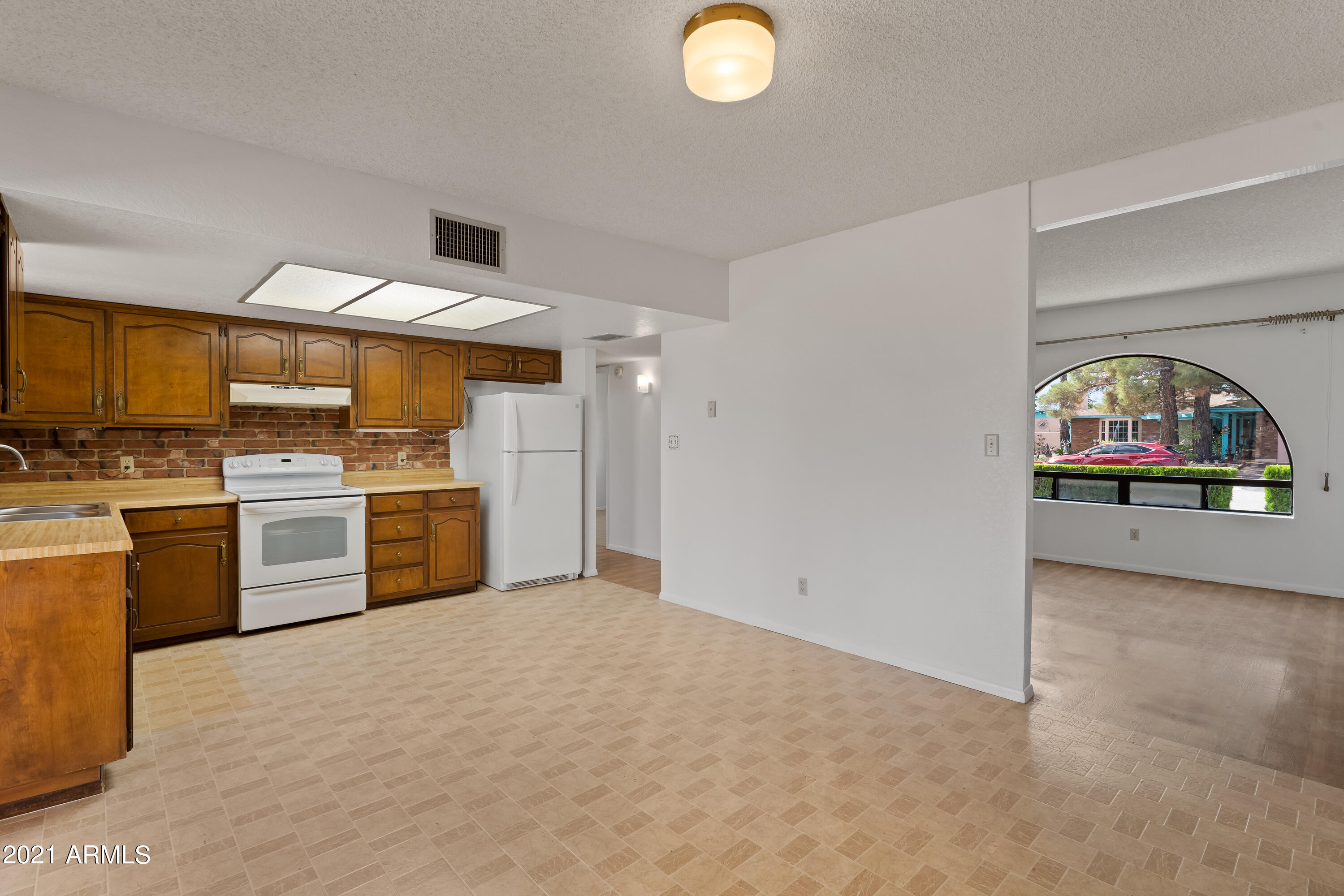 TRACT UNIT 110 - Residential