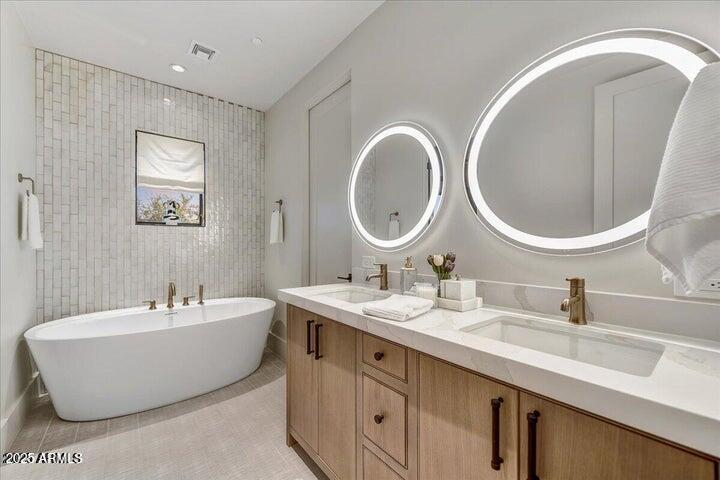 WINDGATE RANCH - Residential