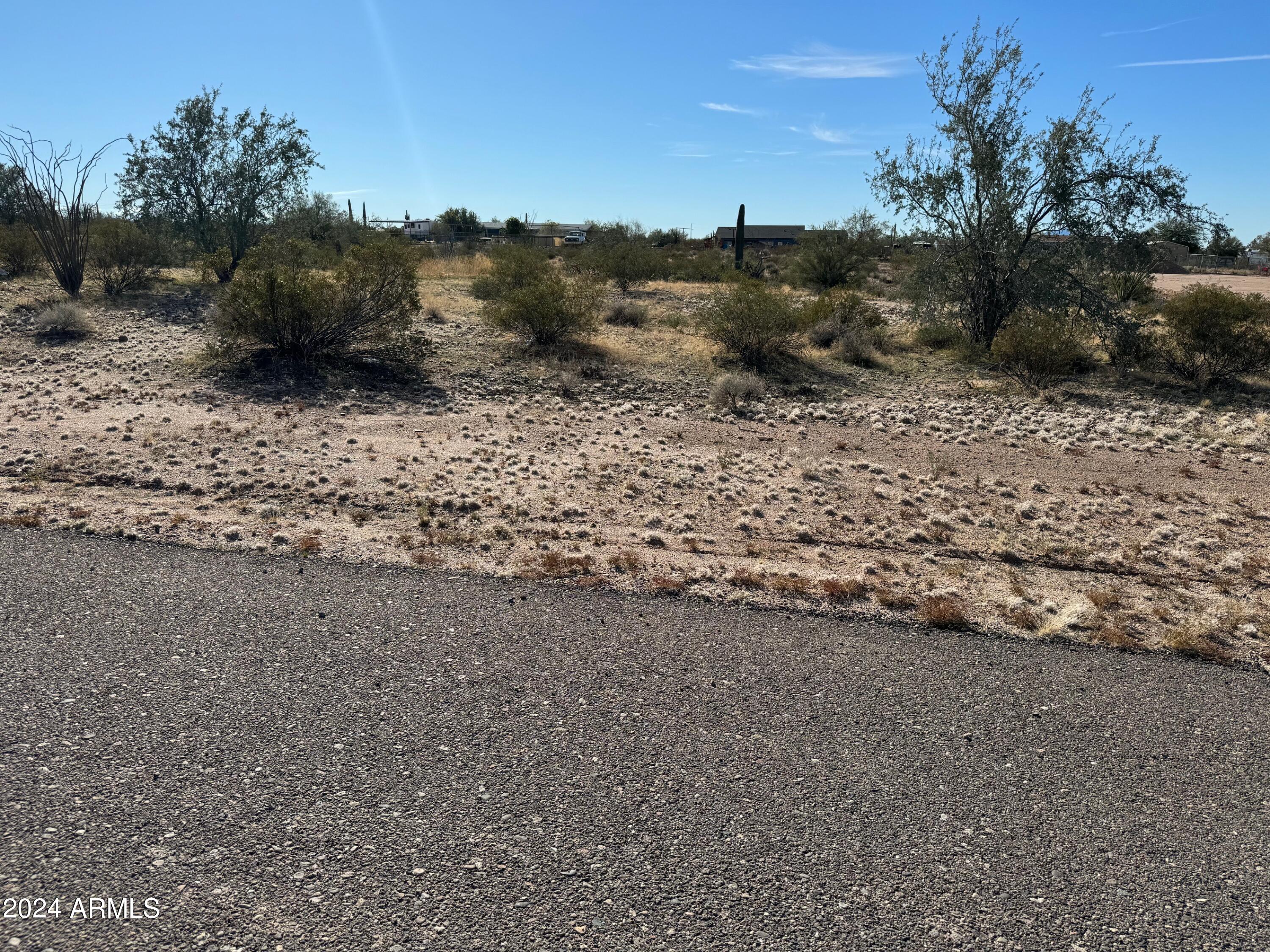 This property is ready for you to build your dream home.  It is located just minutes outside of the historic town of Florence yet far enough to give you the country, tranquil living you desire.