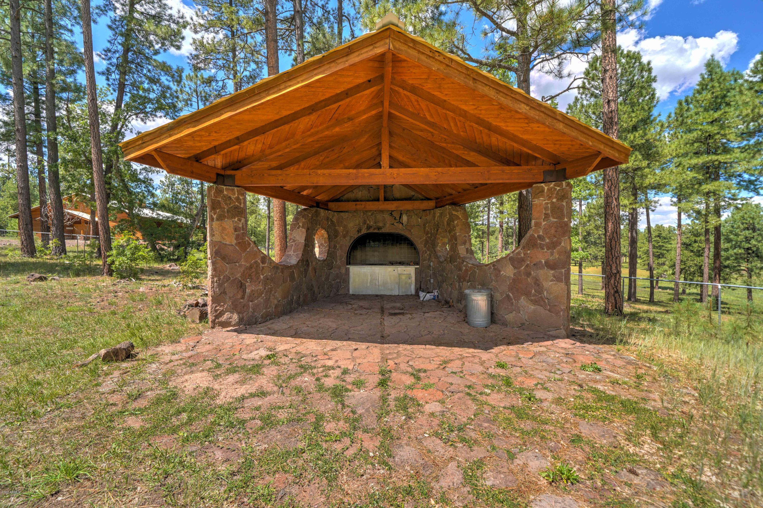 THE JOSH RANCH - Residential