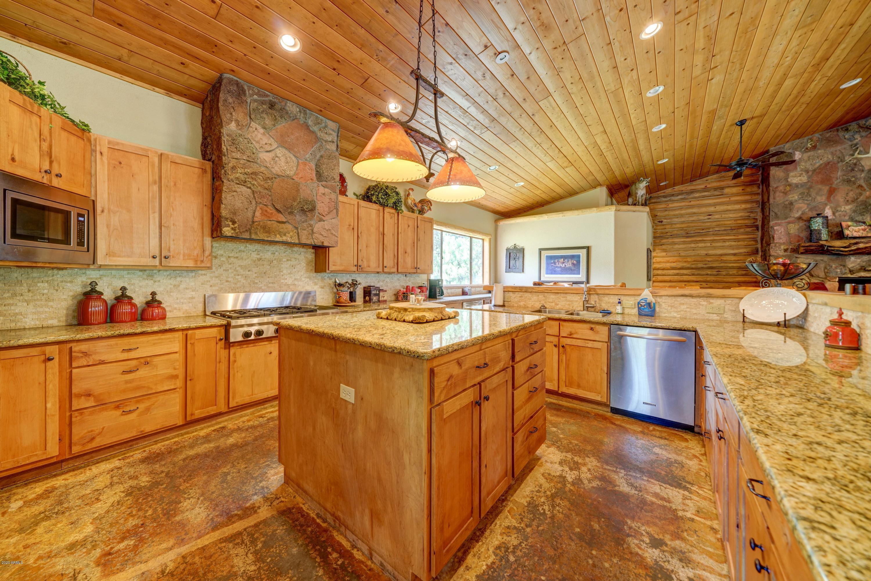 THE JOSH RANCH - Residential