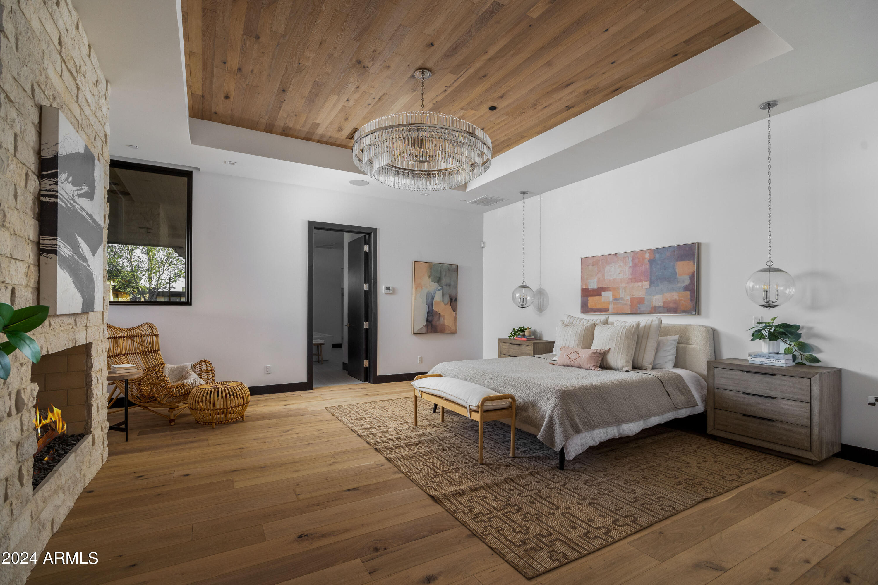 SOLITUDE - Residential