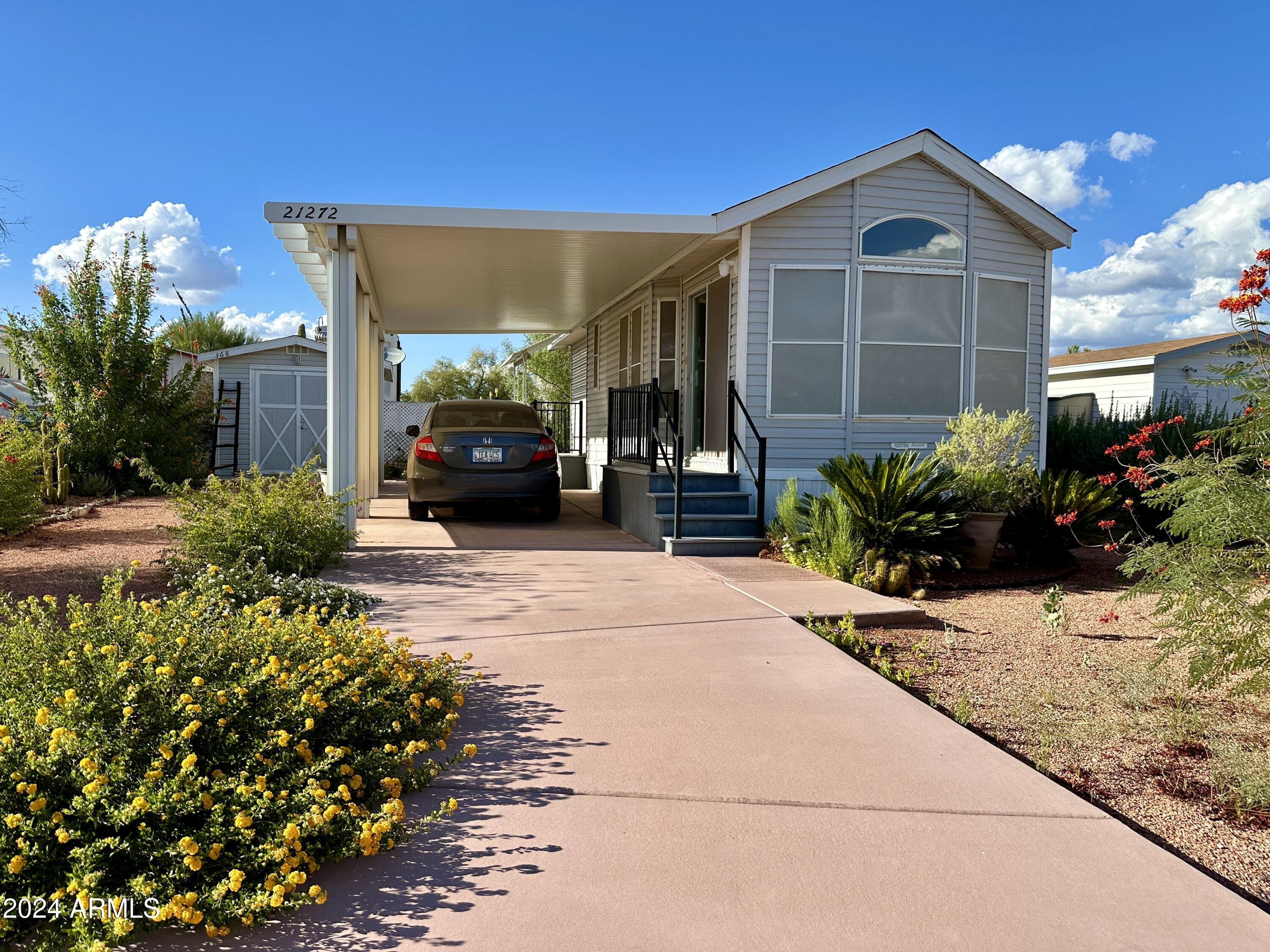 ESCAPEES AT NORTH RANCH - Residential