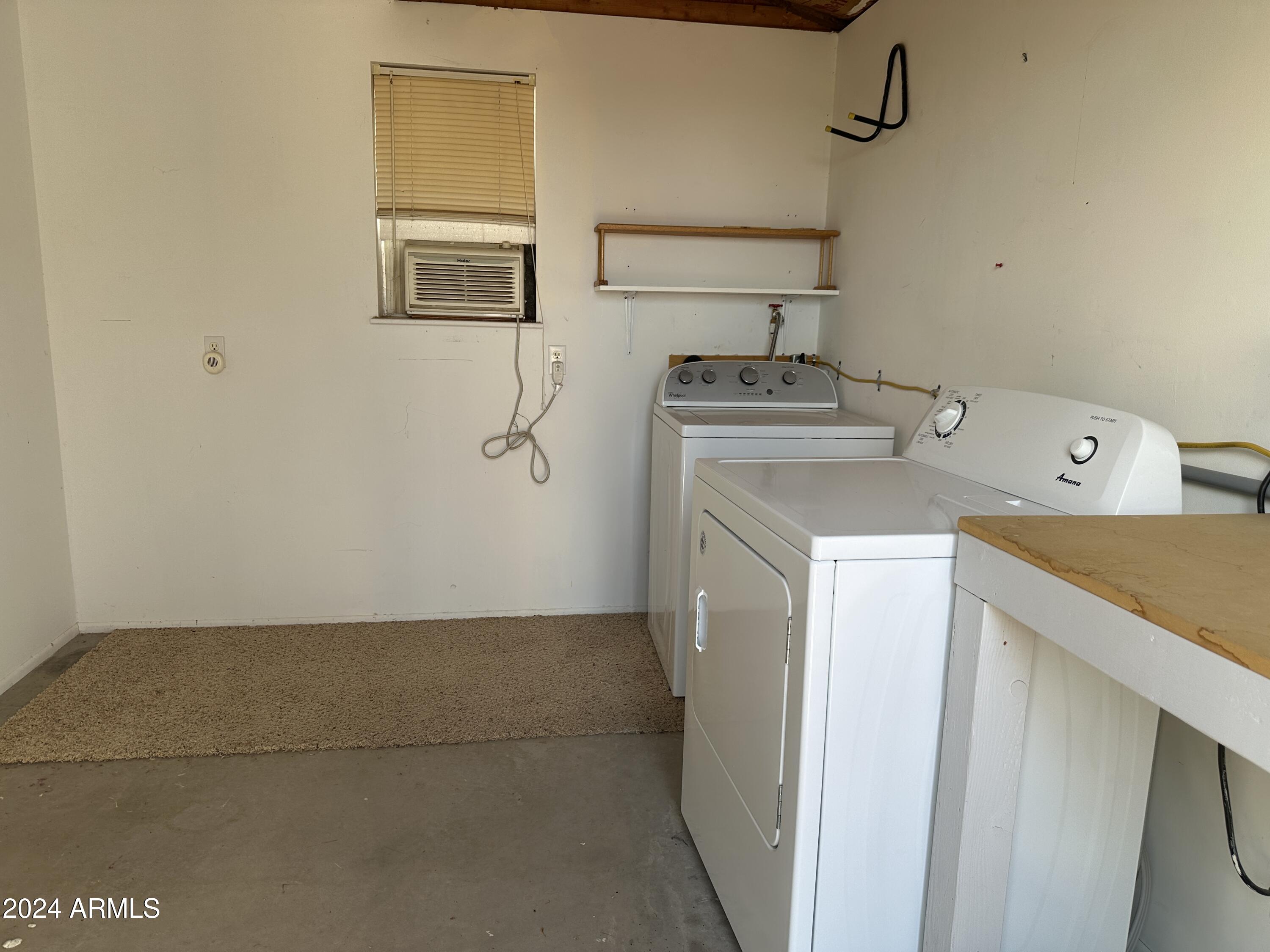 ESCAPEES AT NORTH RANCH - Residential