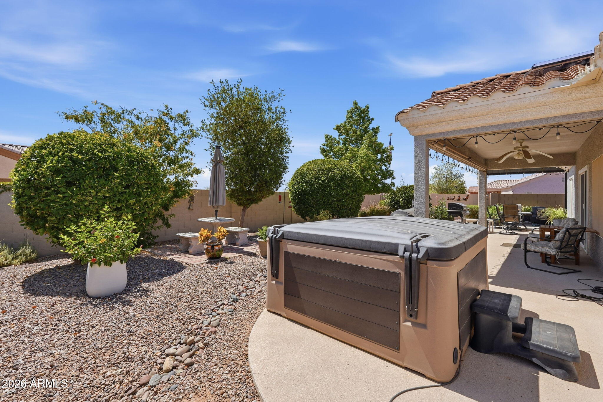 ARIZONA CITY UNIT TWELVE LOT 517 - Residential