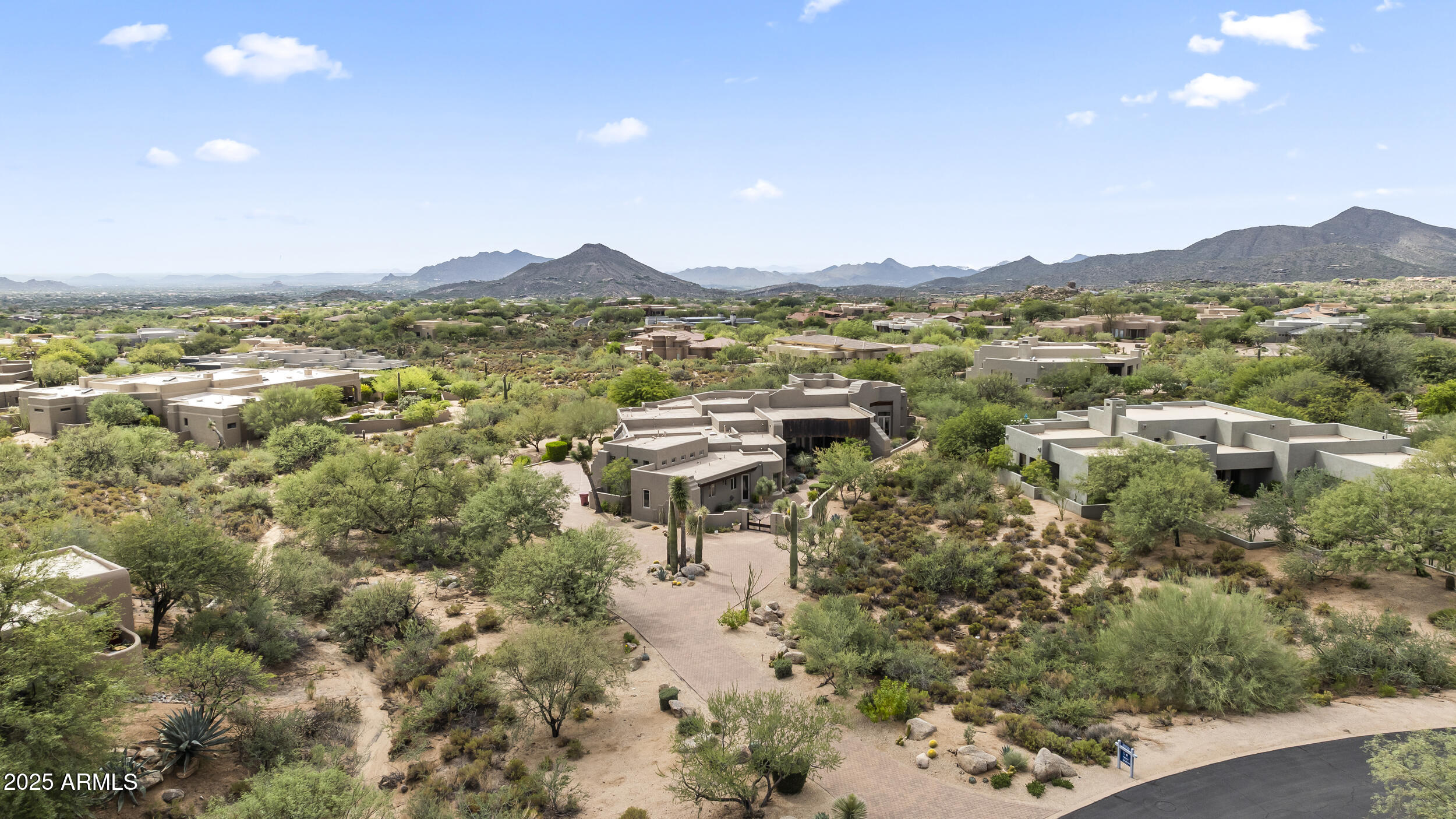 DESERT MOUNTAIN - Residential