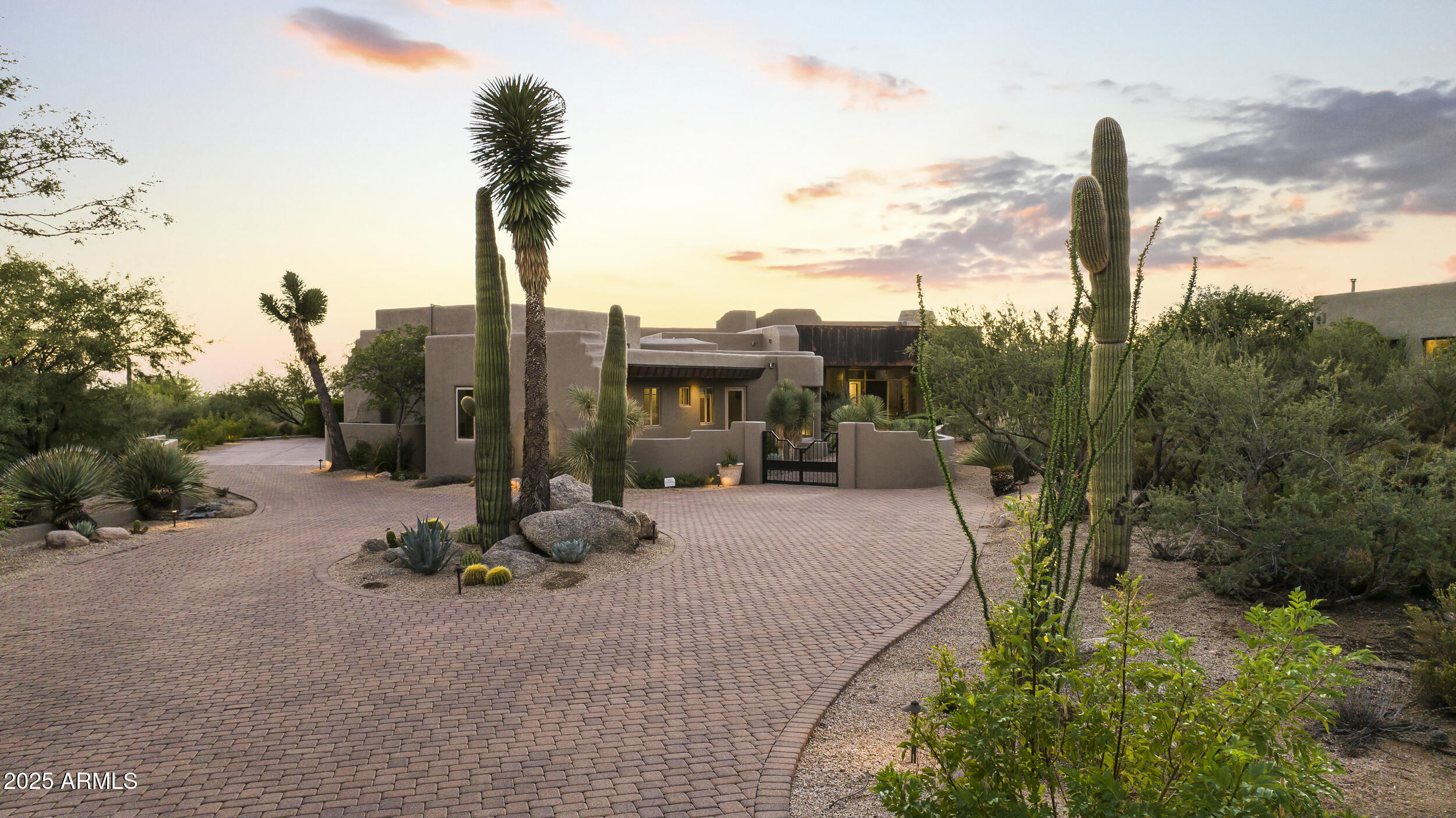 DESERT MOUNTAIN - Residential