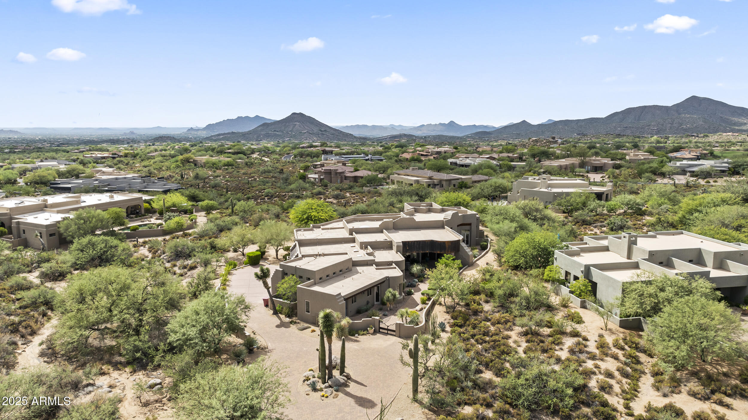 DESERT MOUNTAIN - Residential