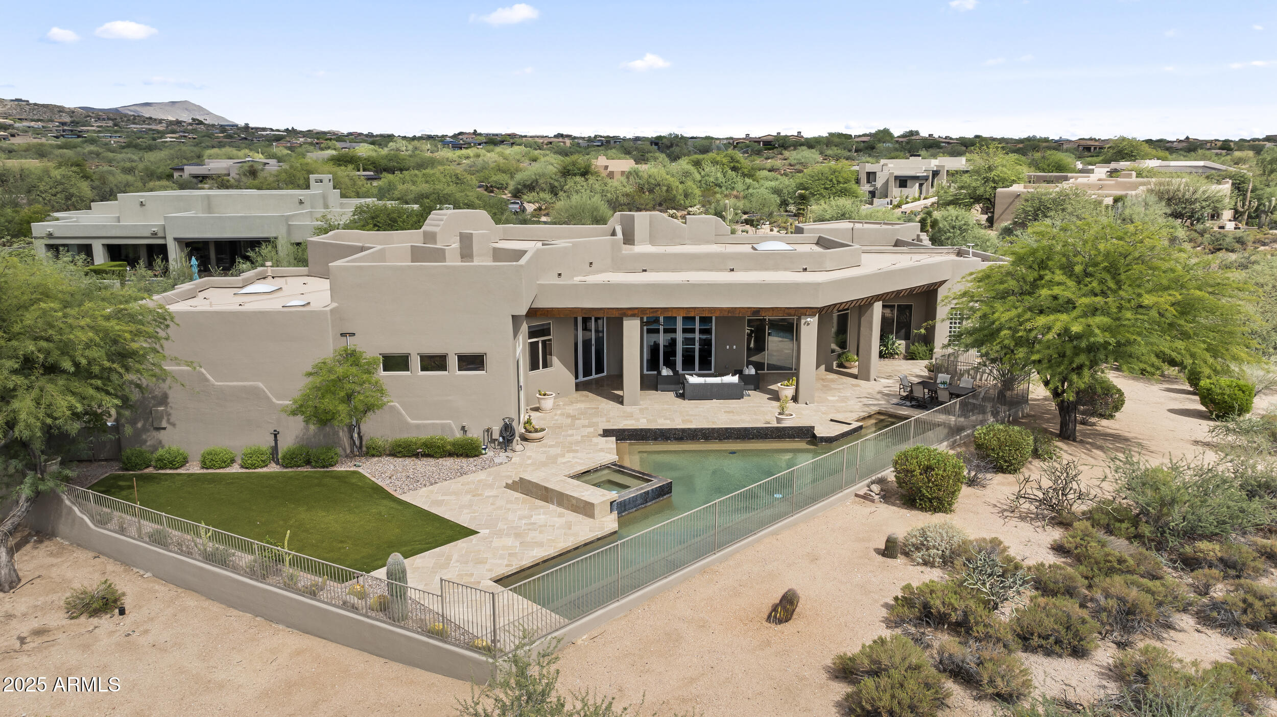 DESERT MOUNTAIN - Residential