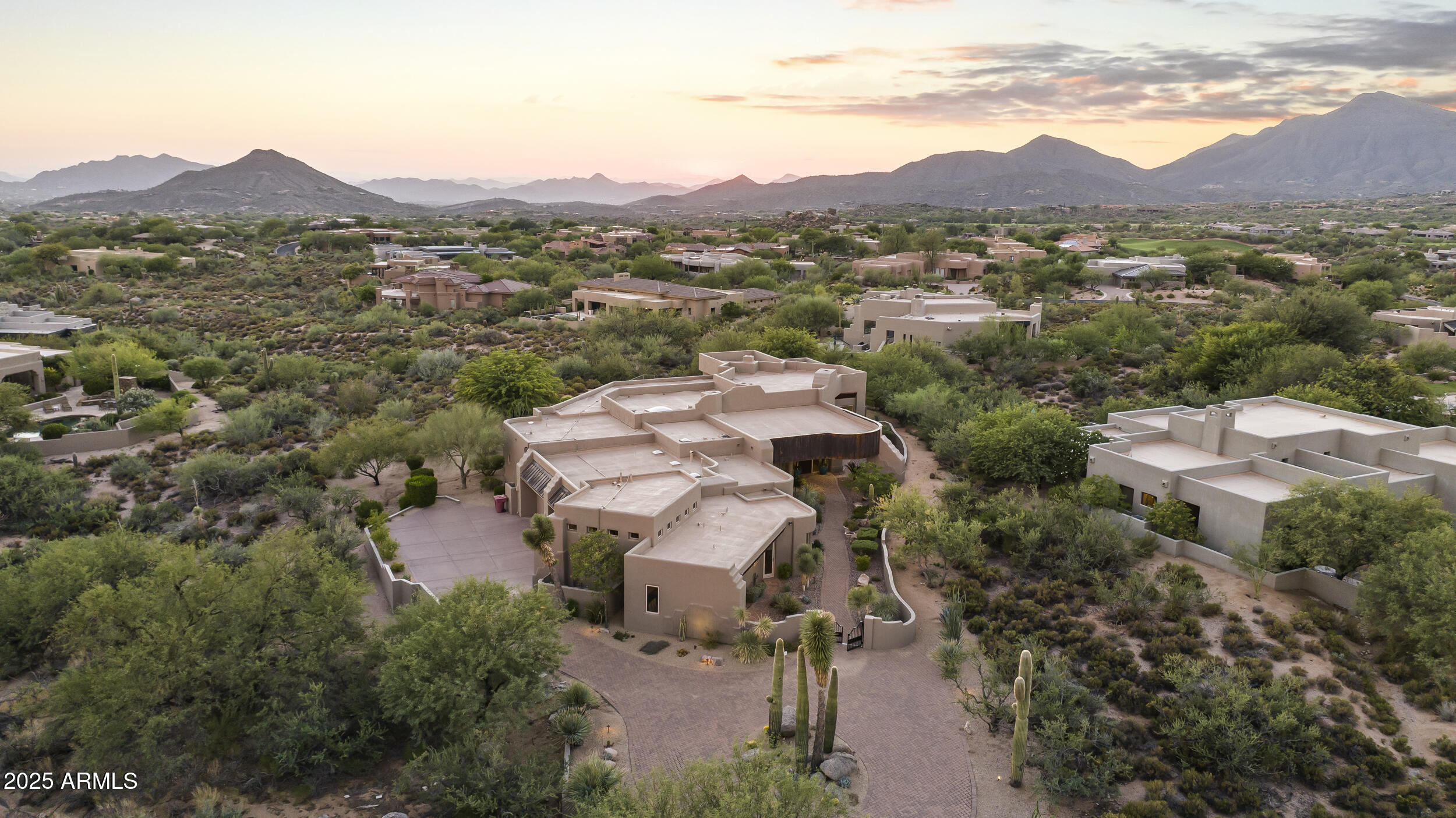 DESERT MOUNTAIN - Residential