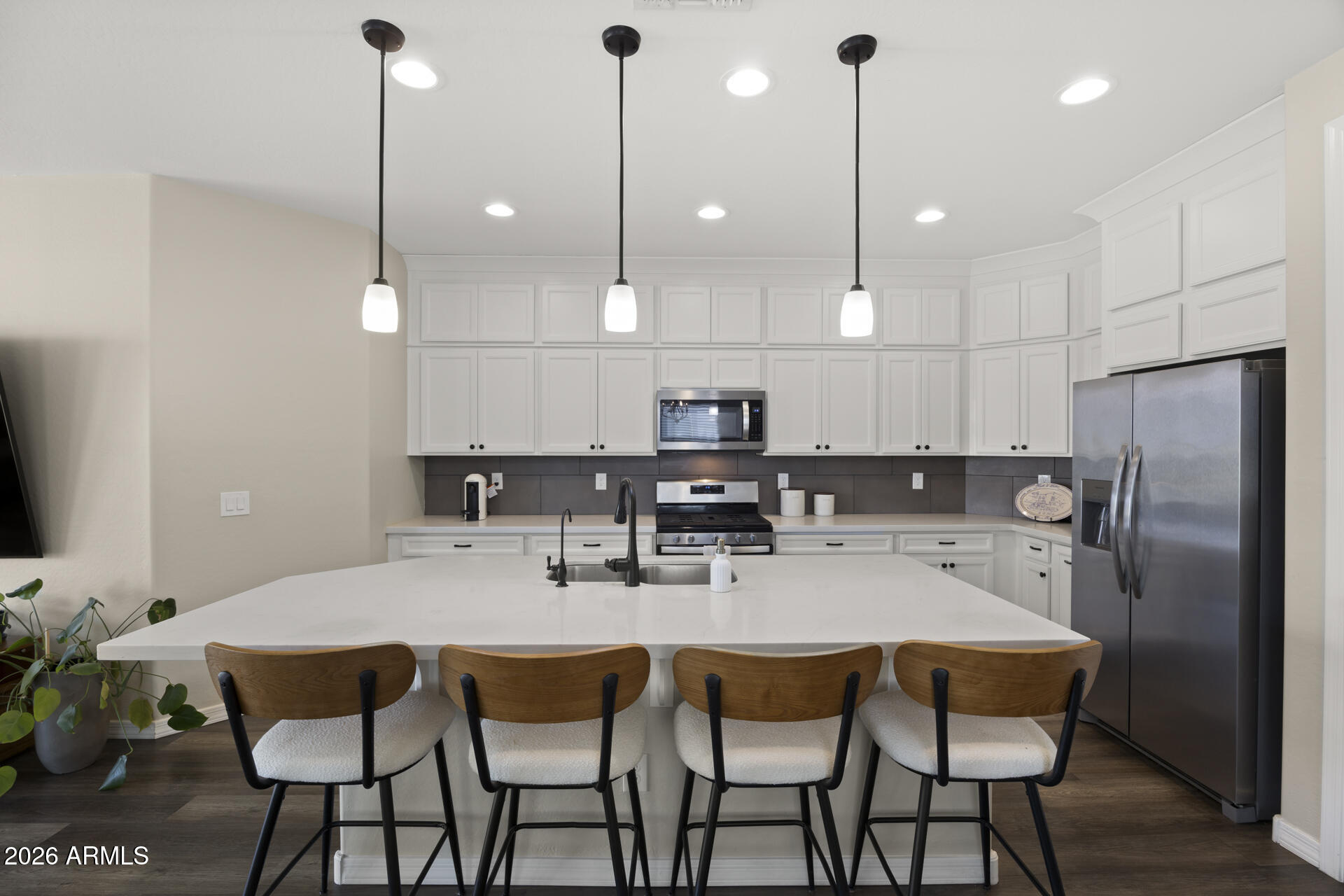 SOUTHERN ENCLAVE - Residential
