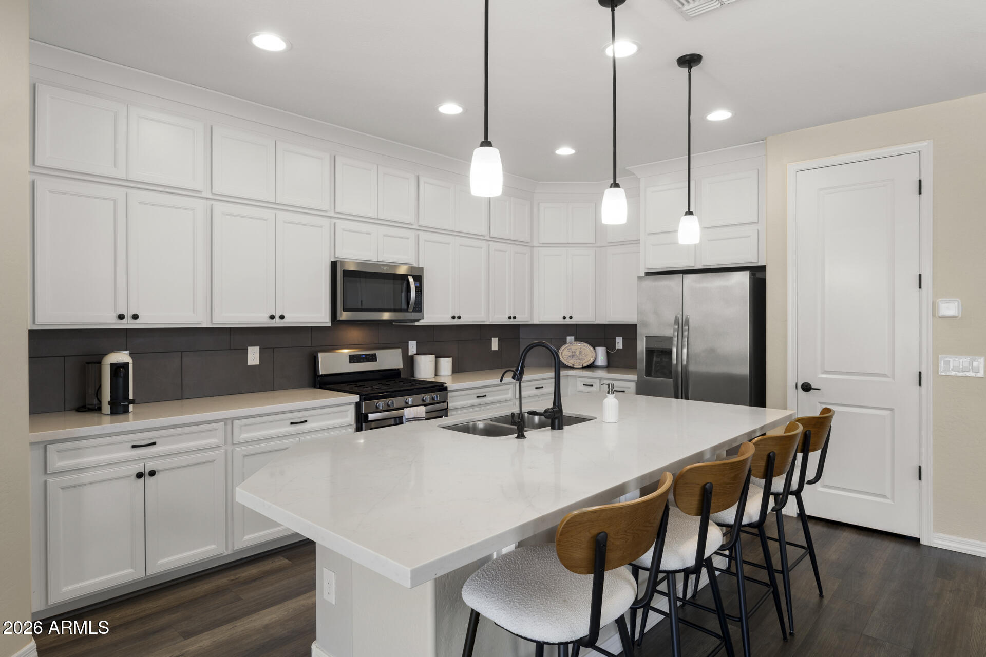 SOUTHERN ENCLAVE - Residential