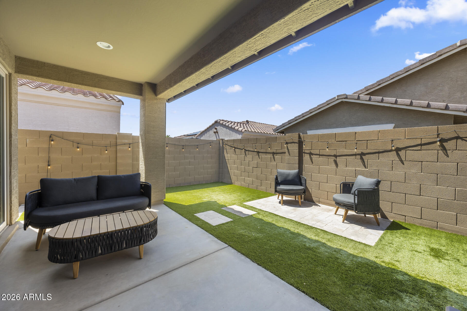 SOUTHERN ENCLAVE - Residential