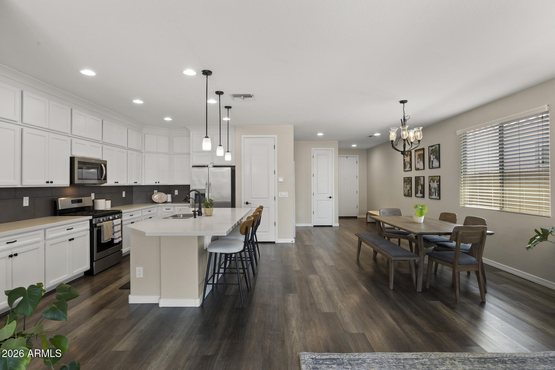 SOUTHERN ENCLAVE - Residential