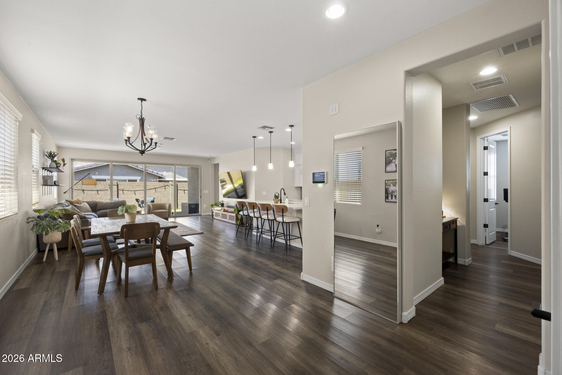 SOUTHERN ENCLAVE - Residential