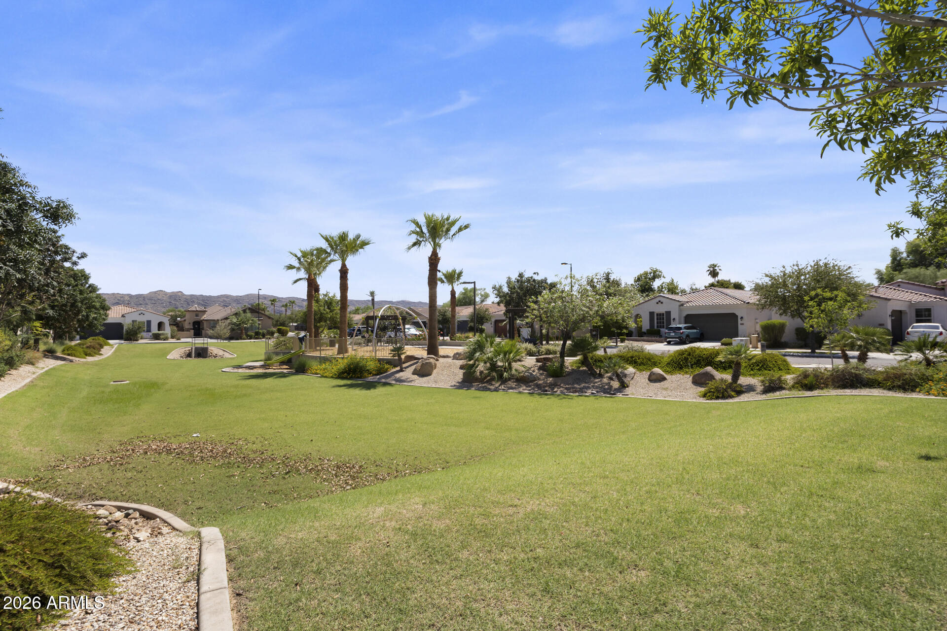 SOUTHERN ENCLAVE - Residential