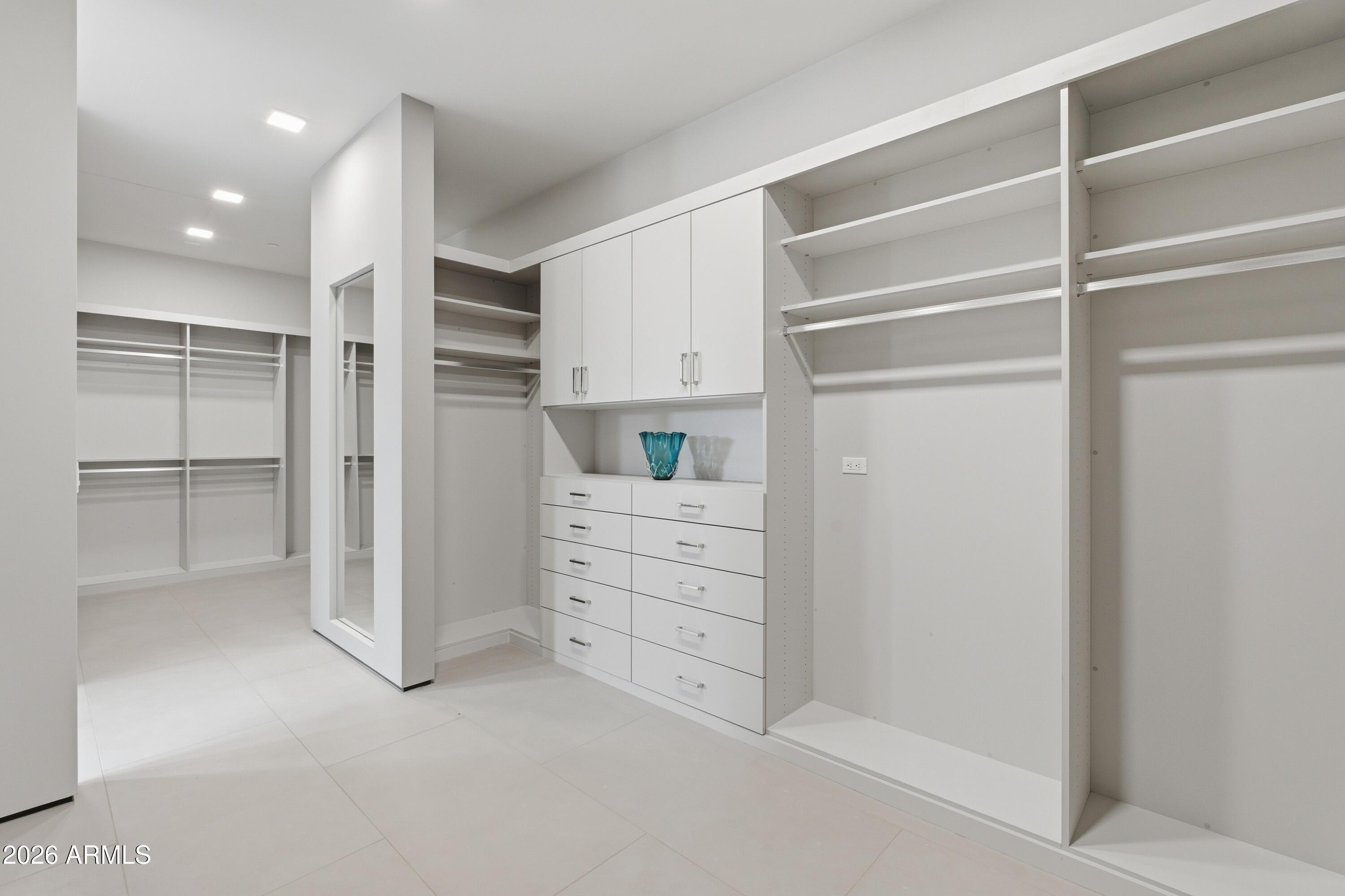 IRONWOOD GOLF VILLAS - Residential