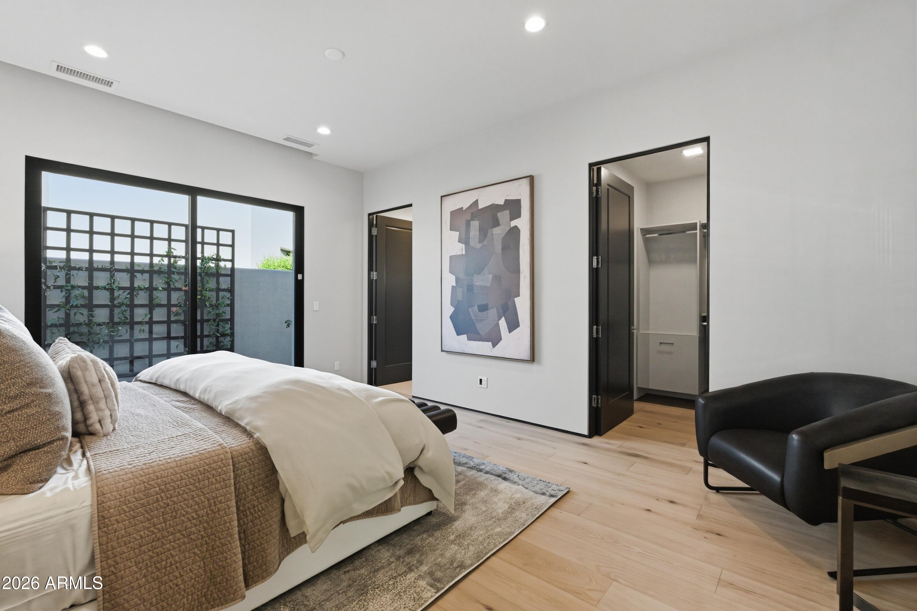 IRONWOOD GOLF VILLAS - Residential