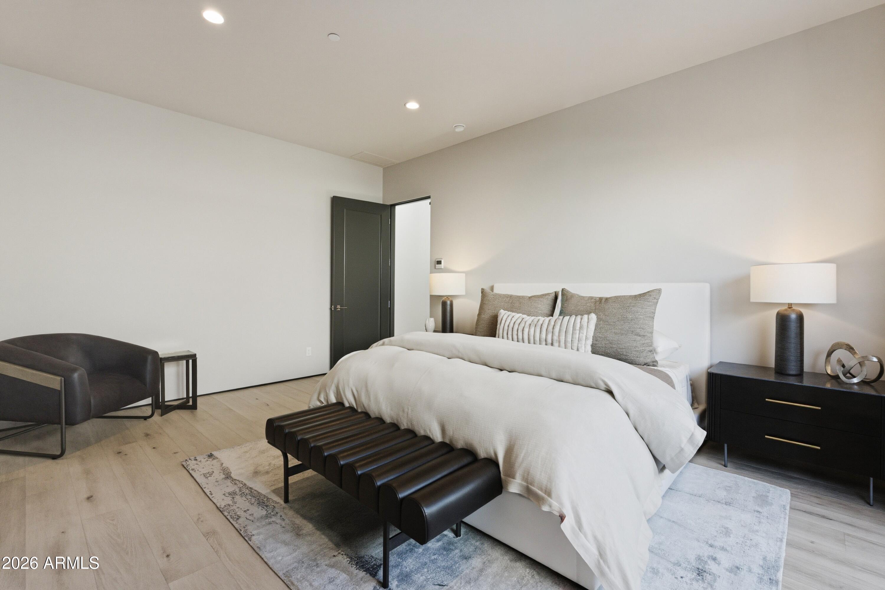 IRONWOOD GOLF VILLAS - Residential
