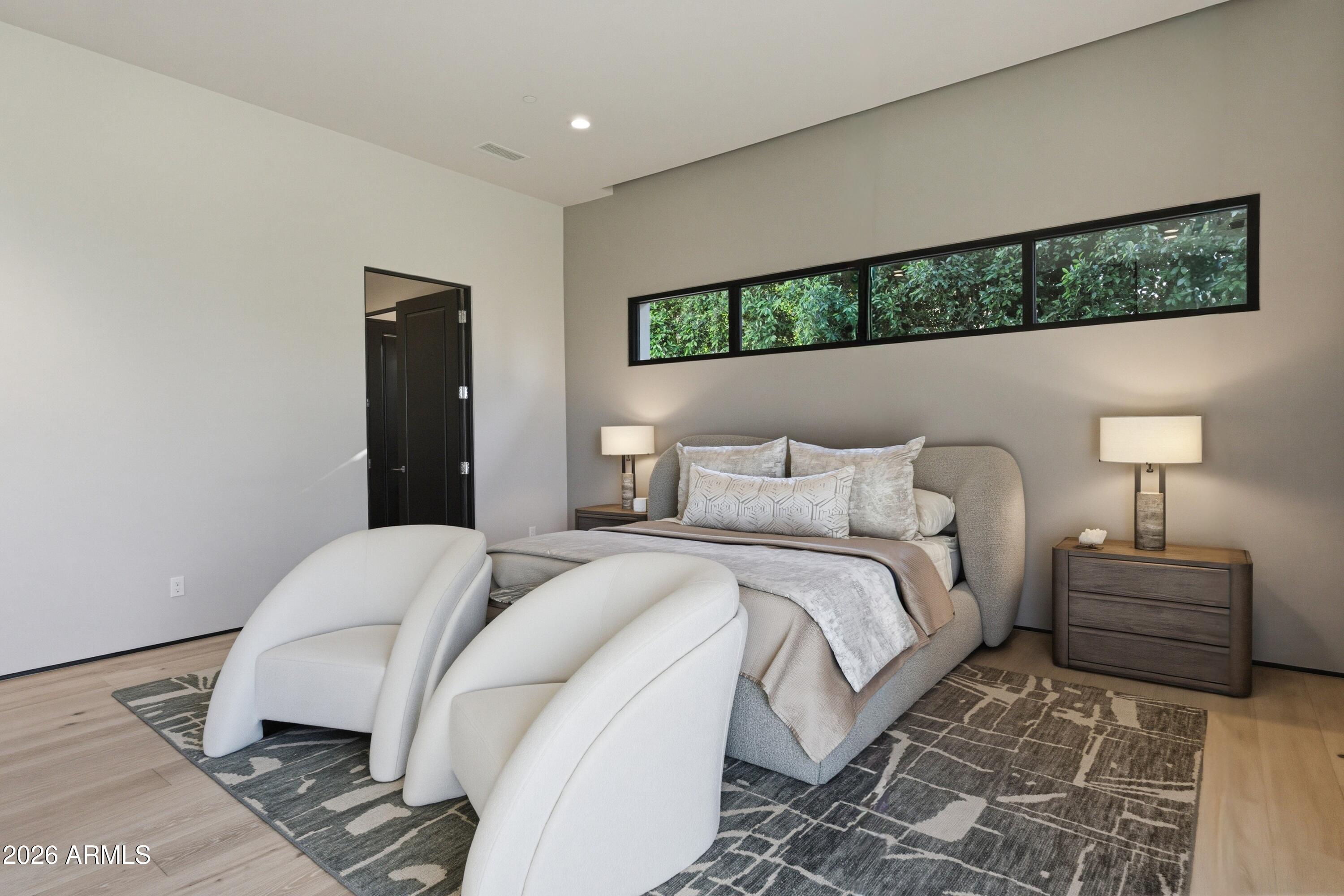 IRONWOOD GOLF VILLAS - Residential