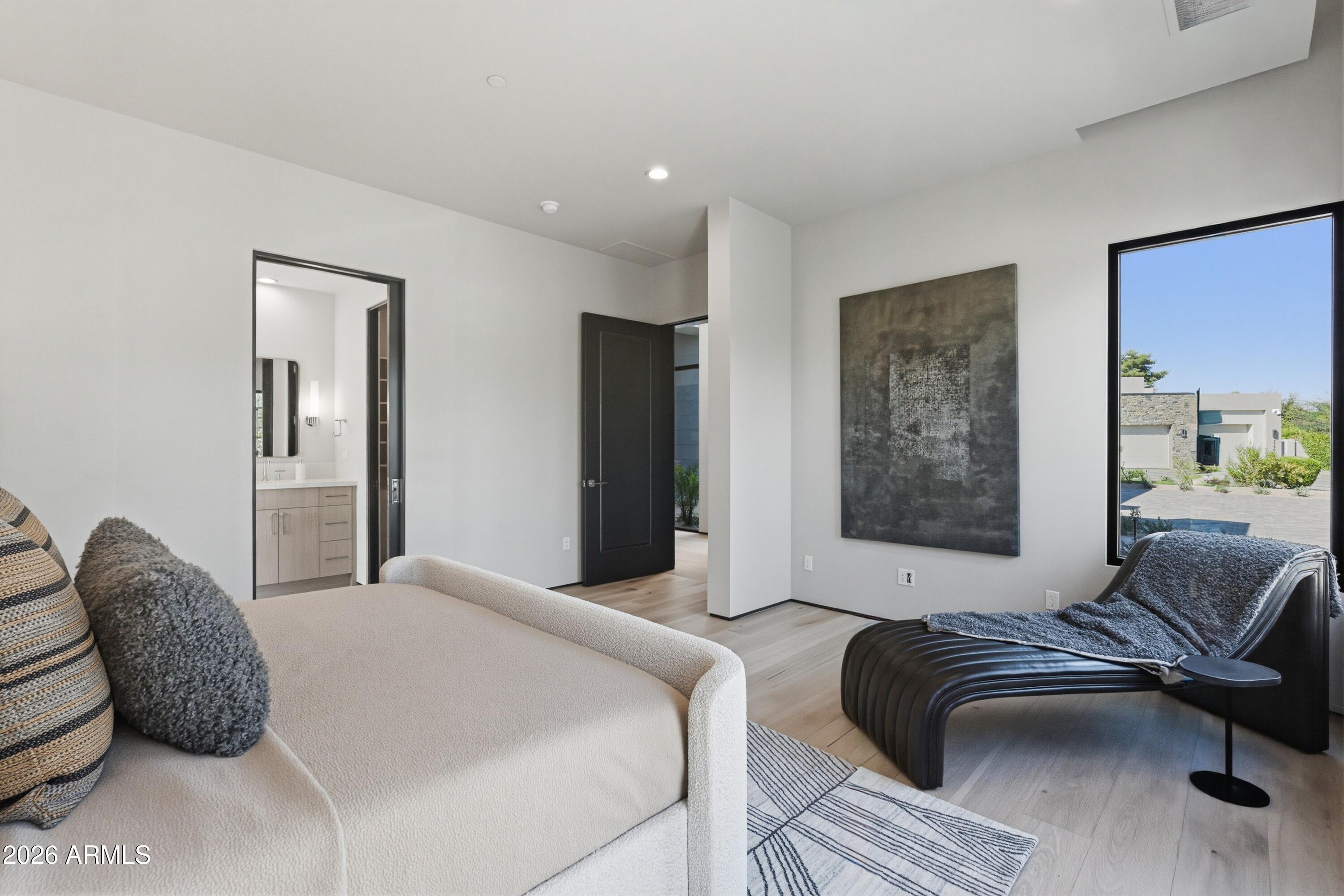 IRONWOOD GOLF VILLAS - Residential