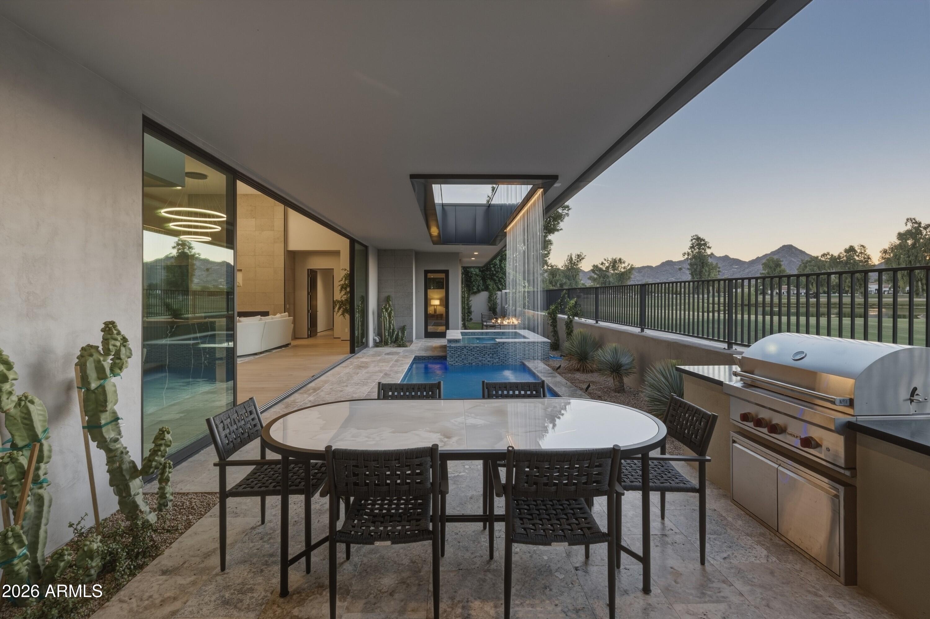 IRONWOOD GOLF VILLAS - Residential