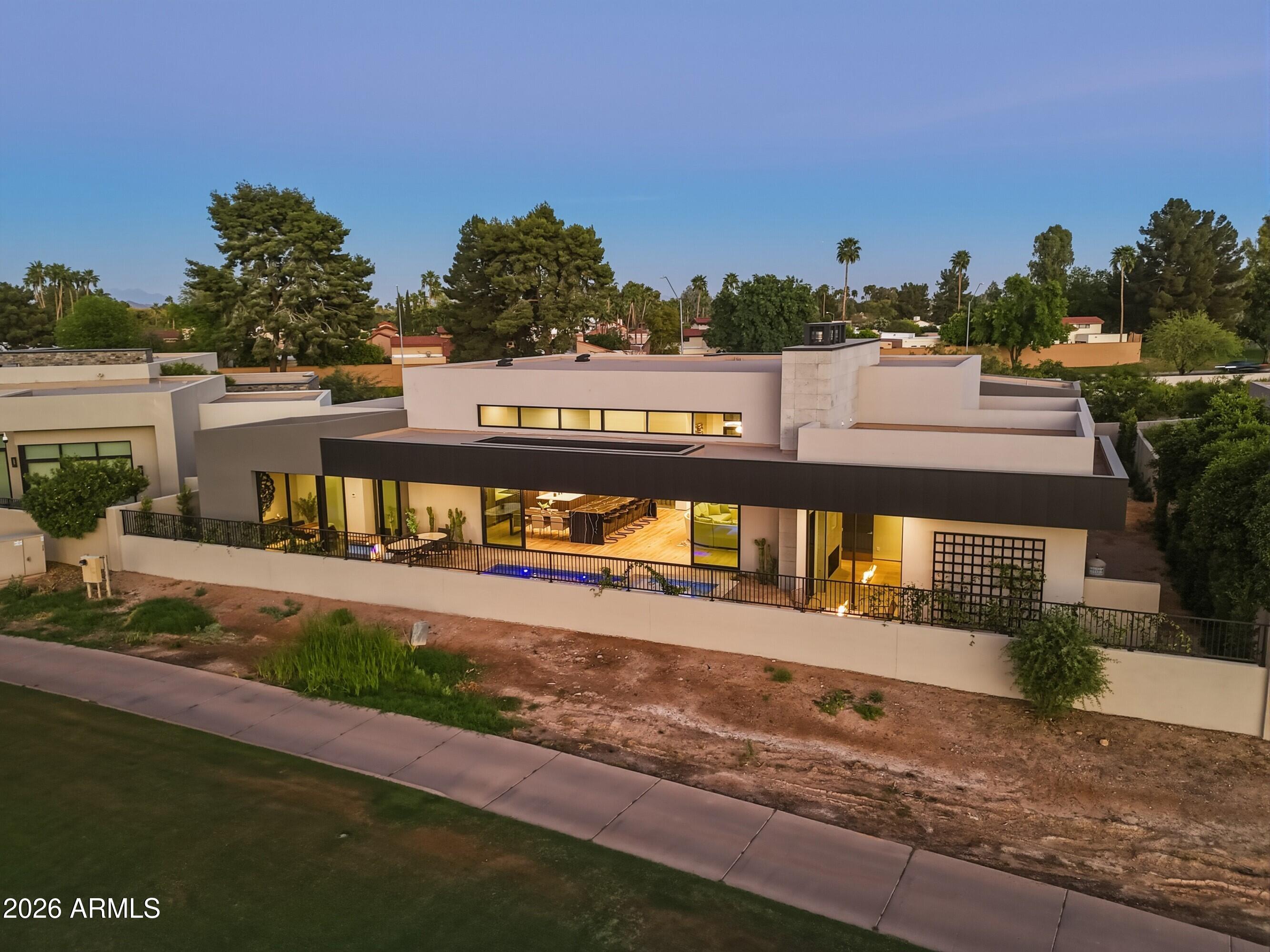 IRONWOOD GOLF VILLAS - Residential