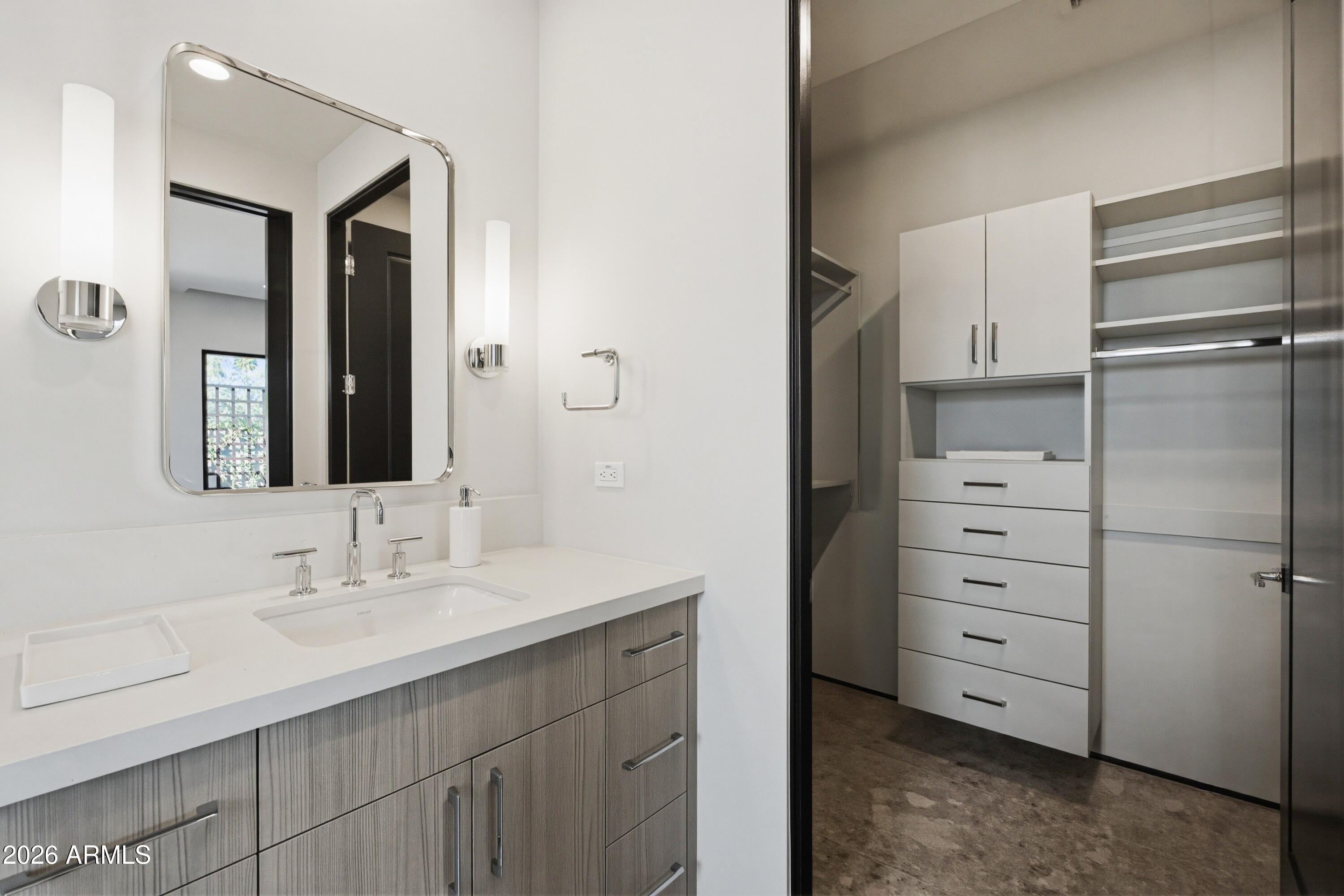 IRONWOOD GOLF VILLAS - Residential