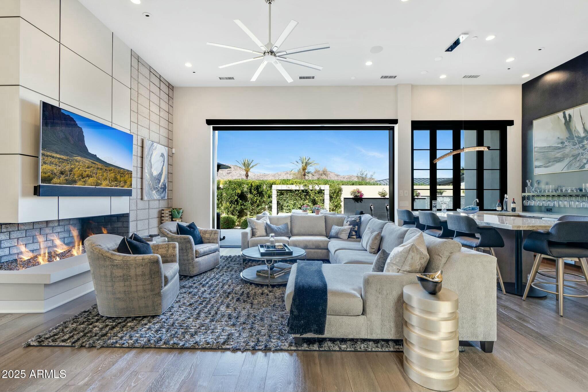 MOUNTAIN SHADOWS RESORT ESTATES - Residential