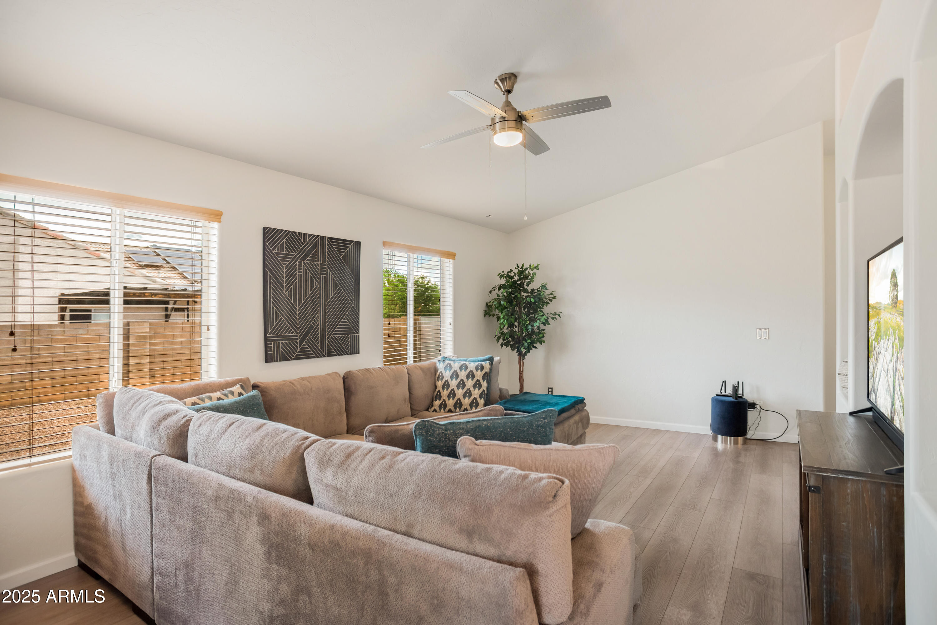 SUMMIT RIDGE - Residential