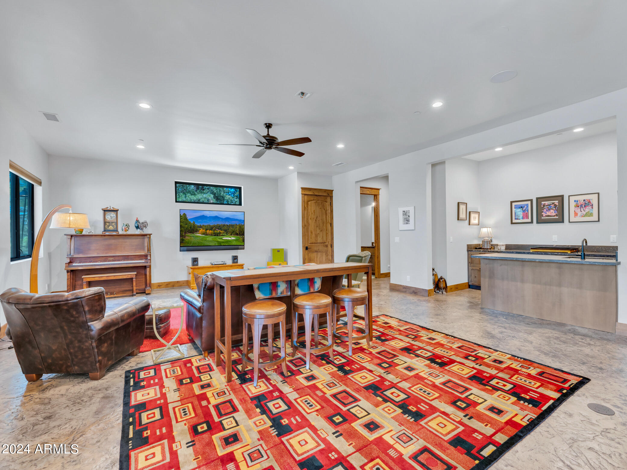 Pine Canyon - Residential